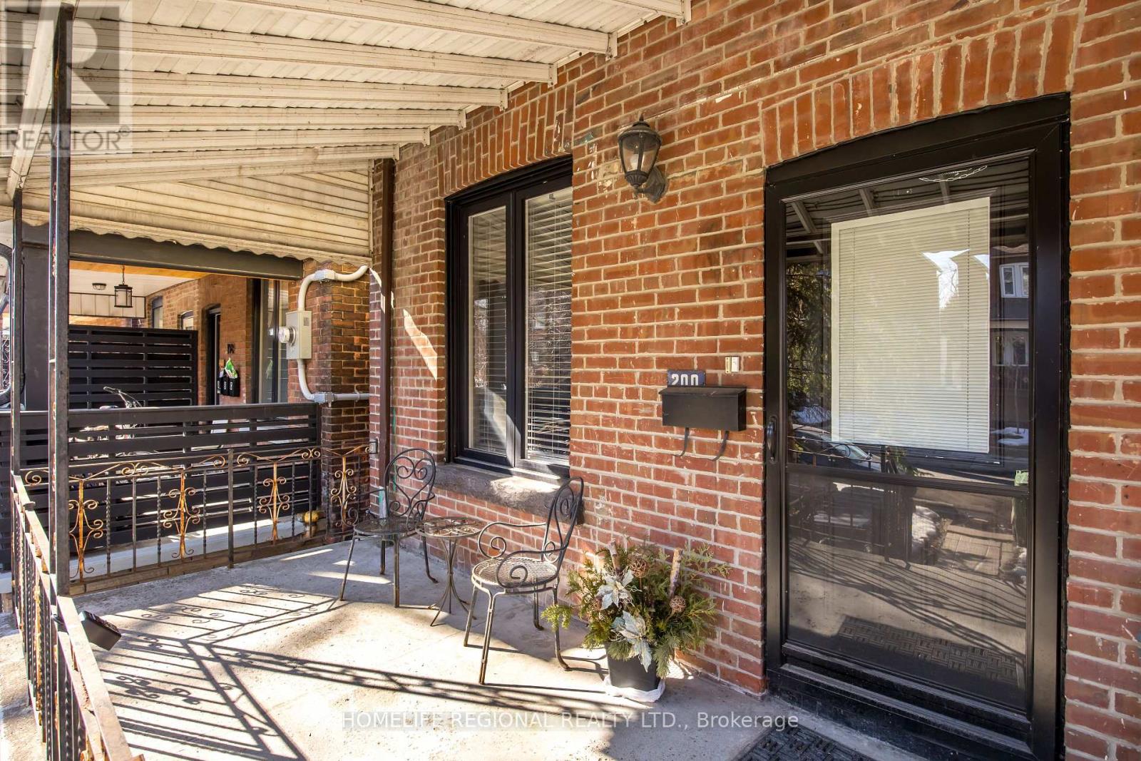 200 Roxton Road, Toronto, Ontario  M6J 2Y5 - Photo 41 - C12544880