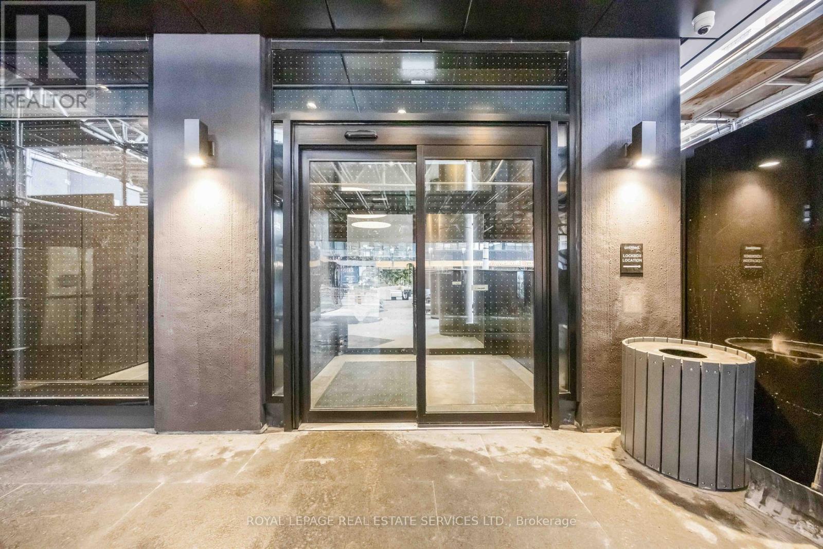 1011 - 120 Broadway Avenue, Toronto, Ontario  M4P 0E9 - Photo 3 - C12544892