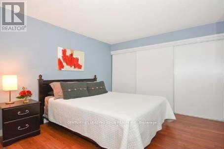 312 - 15 Brunel Court, Toronto, Ontario  M5V 3Y6 - Photo 6 - C12544900