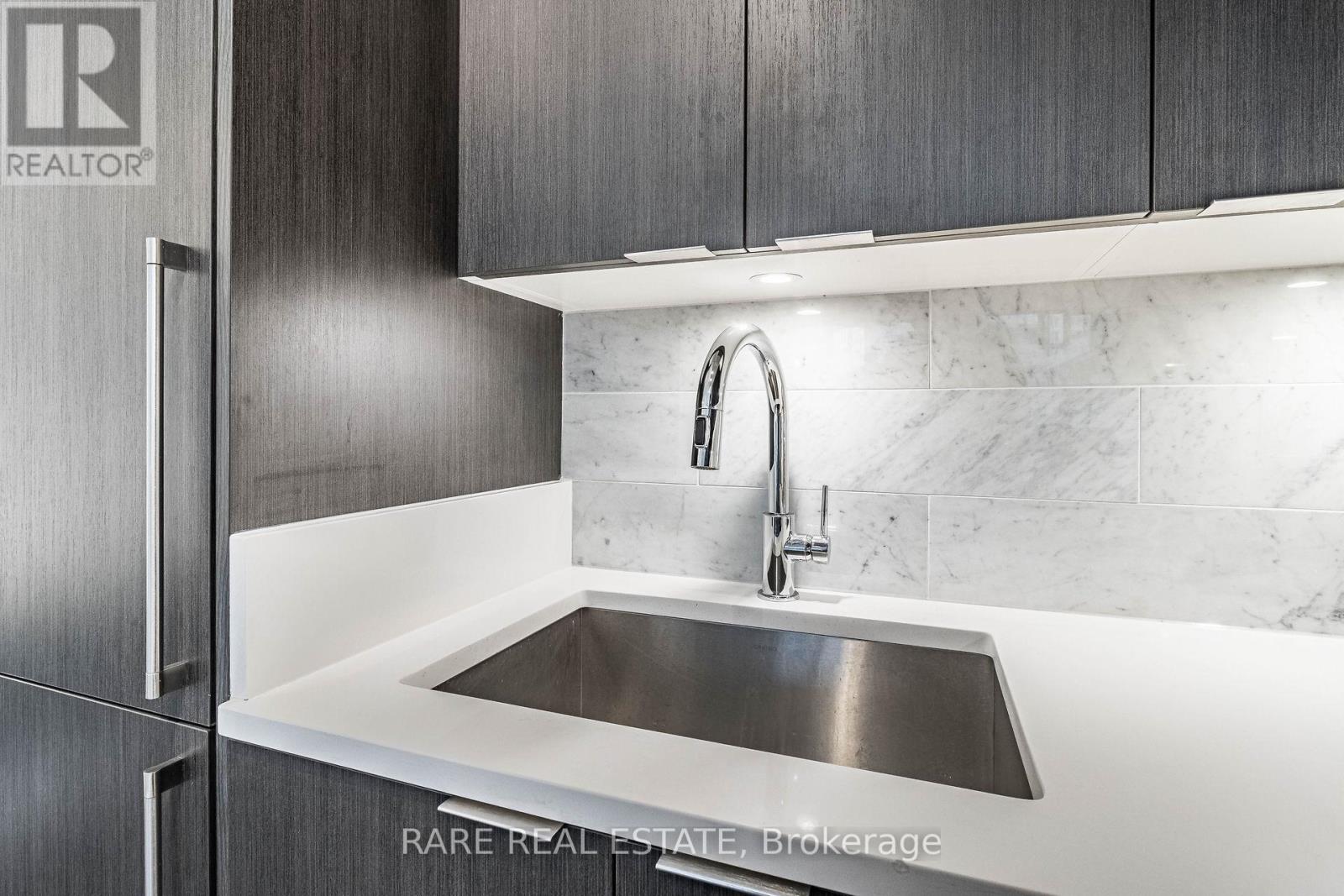 806 - 38 Iannuzzi Street, Toronto, Ontario M5V 0S2 - Photo 11 - C12544956