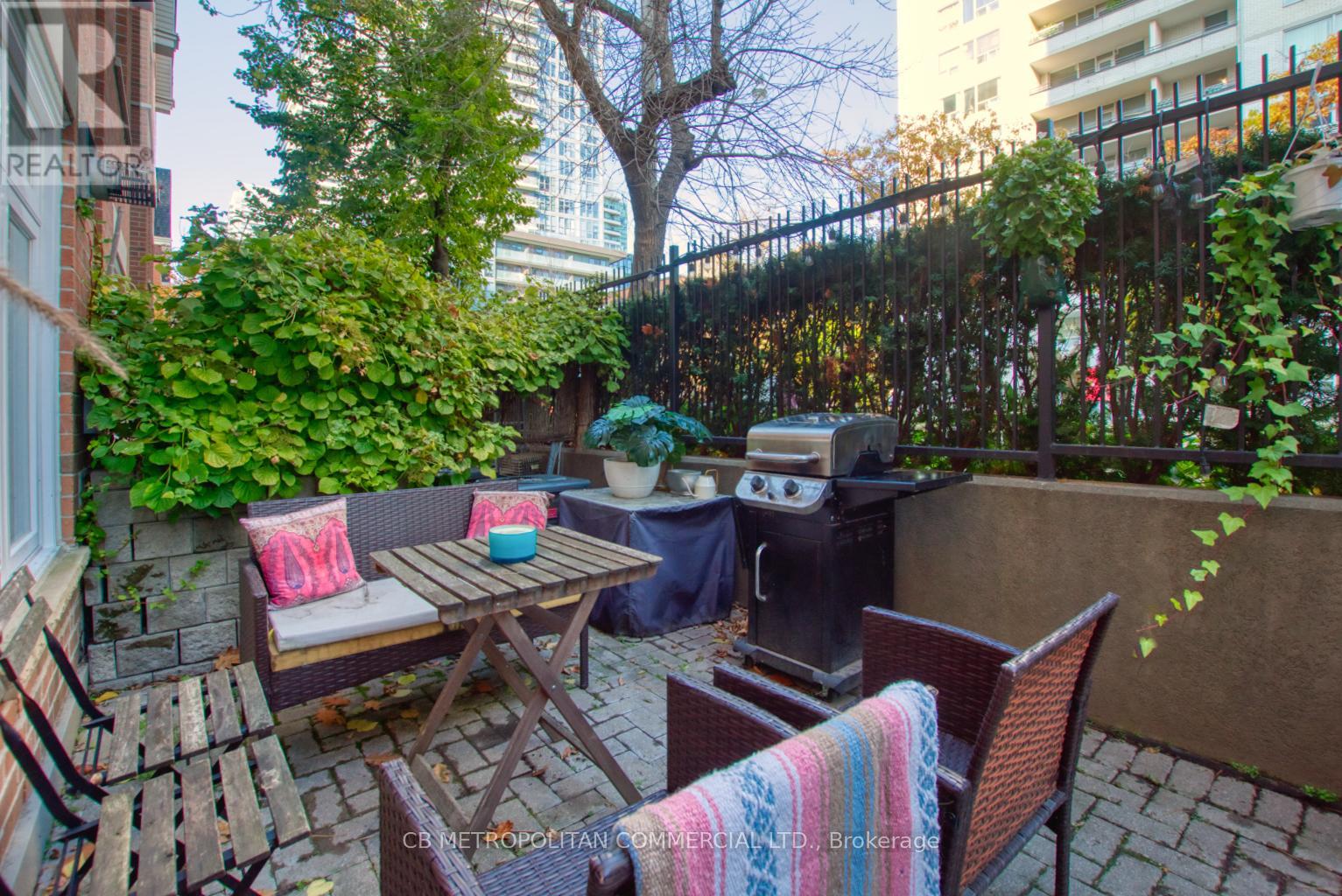 5 - 98 Redpath Avenue, Toronto, Ontario  M4S 2J7 - Photo 2 - C12544958