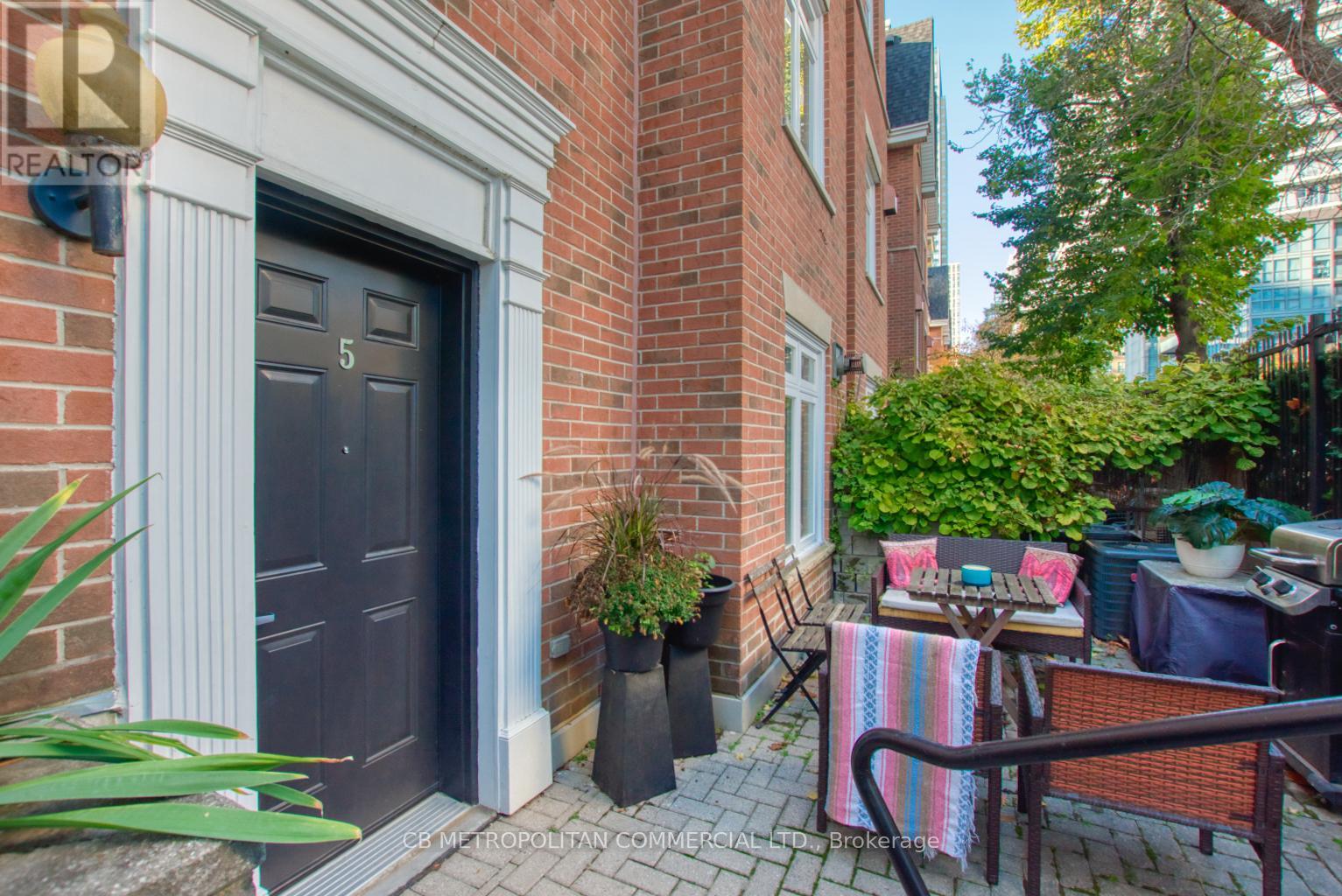 5 - 98 Redpath Avenue, Toronto, Ontario  M4S 2J7 - Photo 3 - C12544958