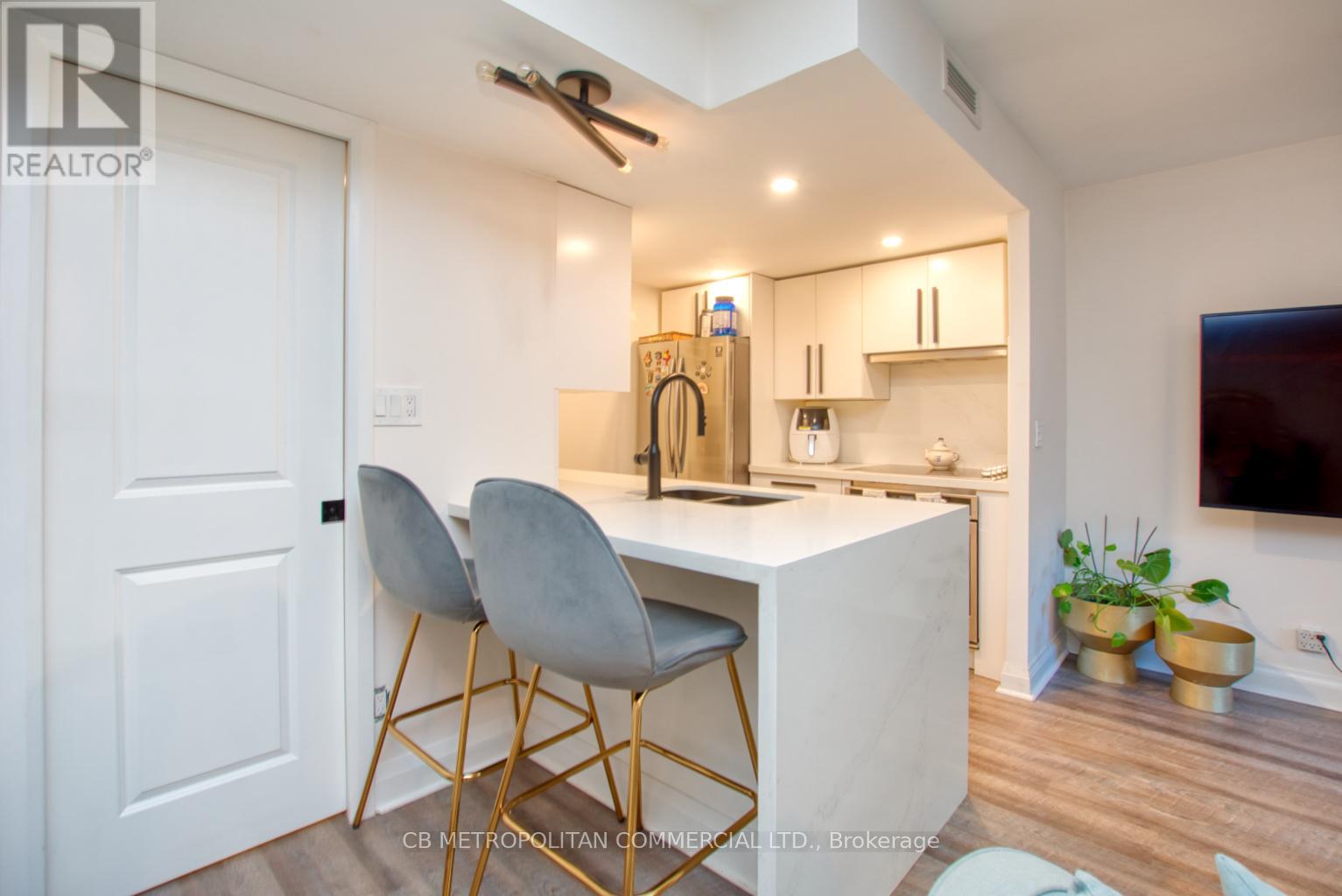 5 - 98 Redpath Avenue, Toronto, Ontario  M4S 2J7 - Photo 6 - C12544958