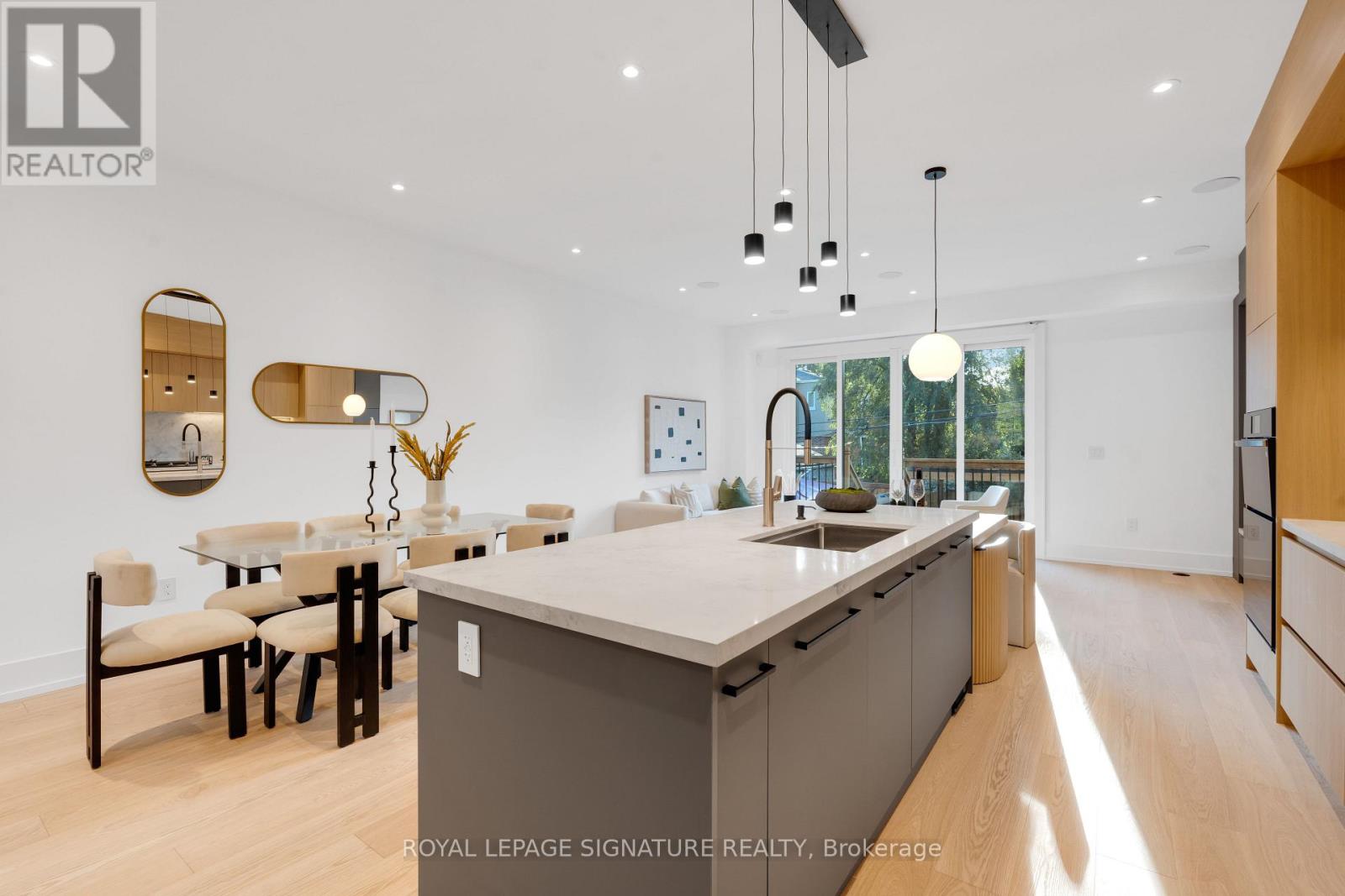 24 Elmsdale Road, Toronto, Ontario  M4J 3M4 - Photo 13 - E12544934