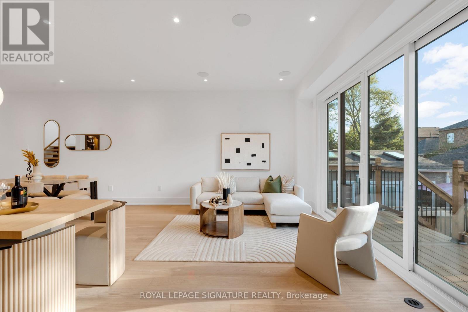 24 Elmsdale Road, Toronto, Ontario  M4J 3M4 - Photo 20 - E12544934