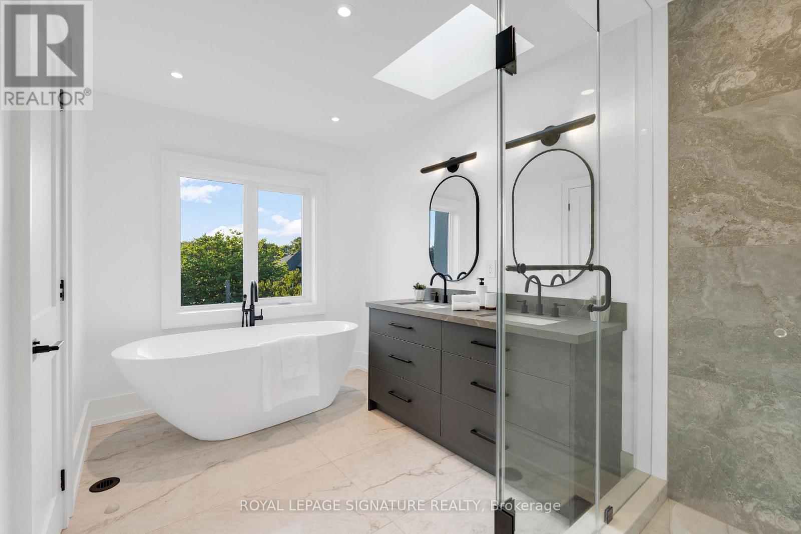 24 Elmsdale Road, Toronto, Ontario  M4J 3M4 - Photo 31 - E12544934