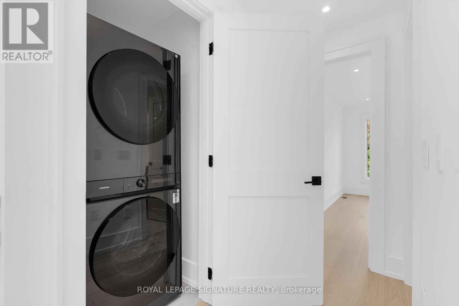 24 Elmsdale Road, Toronto, Ontario  M4J 3M4 - Photo 40 - E12544934