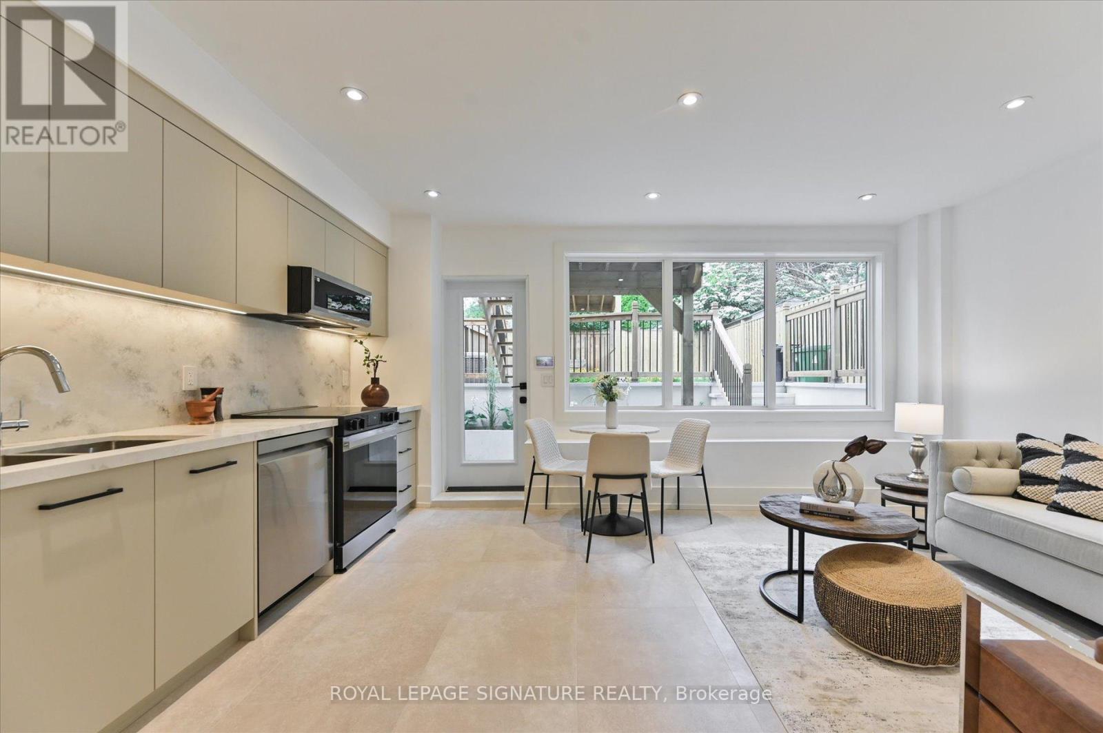 24 Elmsdale Road, Toronto, Ontario  M4J 3M4 - Photo 42 - E12544934