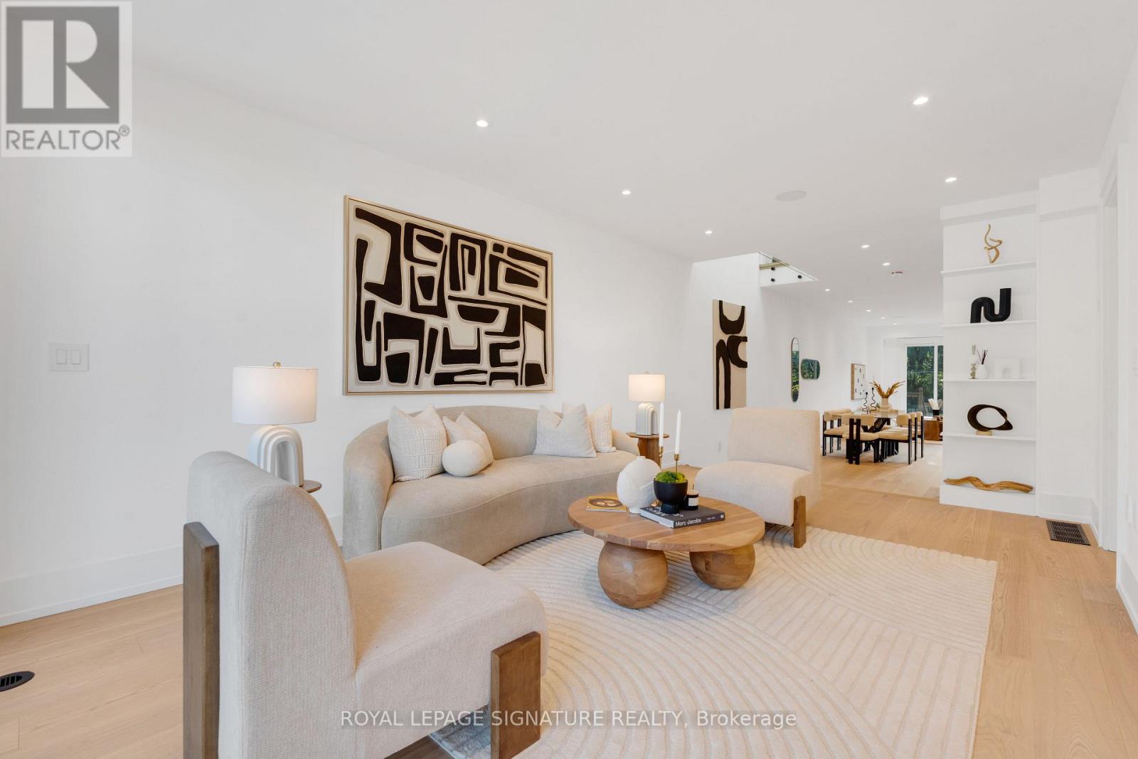 24 Elmsdale Road, Toronto, Ontario  M4J 3M4 - Photo 7 - E12544934