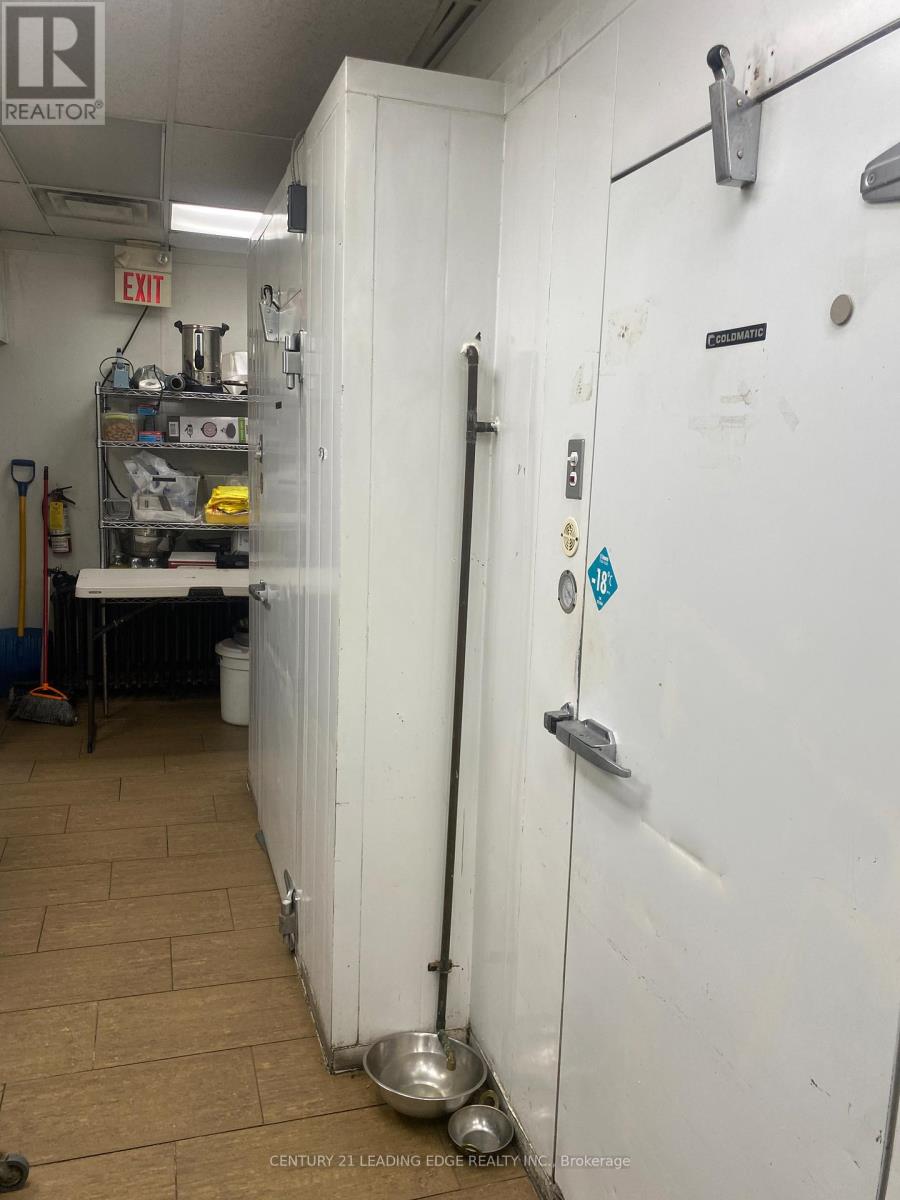 844 Danforth Avenue, Toronto, Ontario  M4J 1L7 - Photo 14 - E12544978