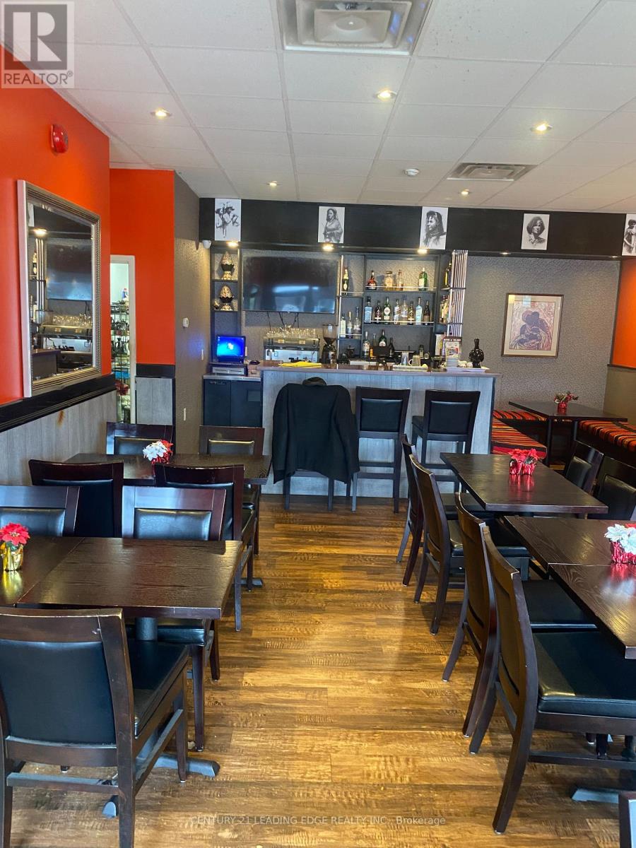 844 Danforth Avenue, Toronto, Ontario  M4J 1L7 - Photo 6 - E12544978