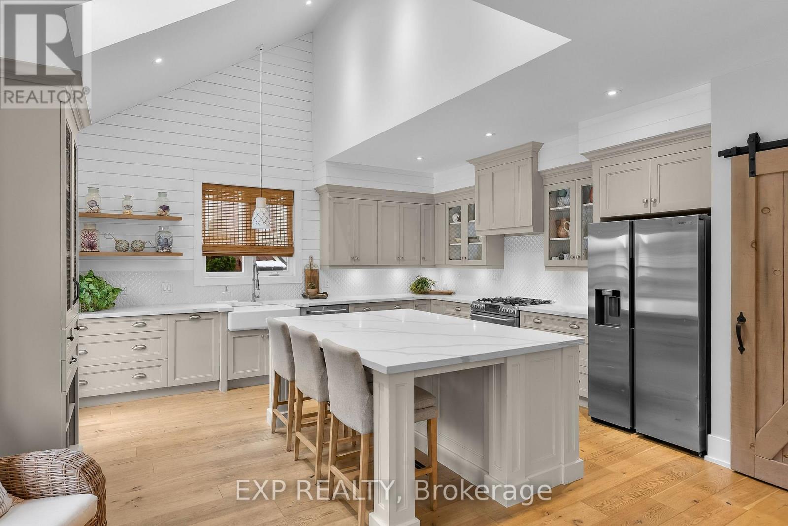 2218 Portage Road, Niagara Falls, Ontario  L2J 0C2 - Photo 13 - X12543918