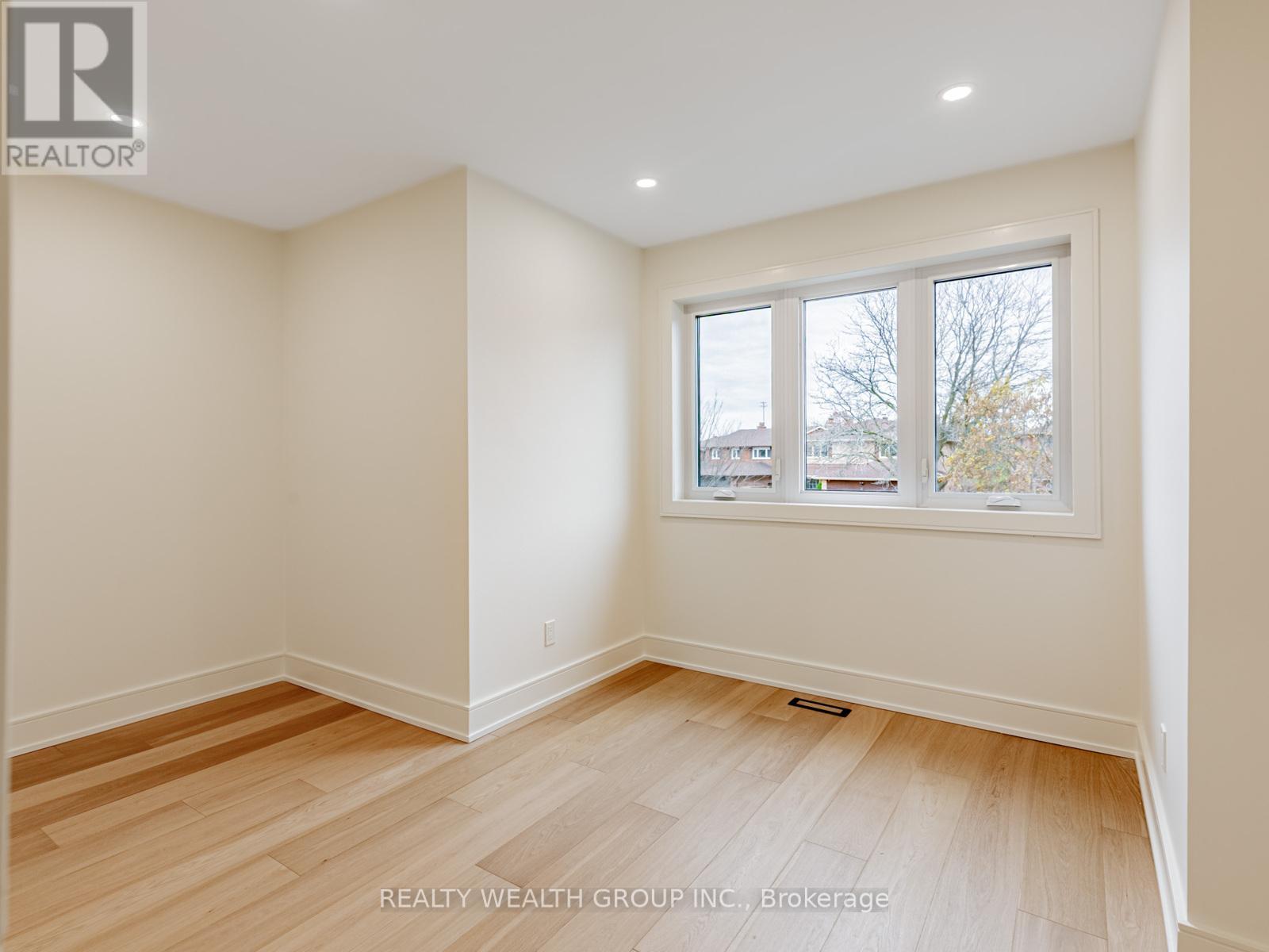 46 Sycamore Drive, Markham, Ontario  L3T 5V6 - Photo 18 - N12544736