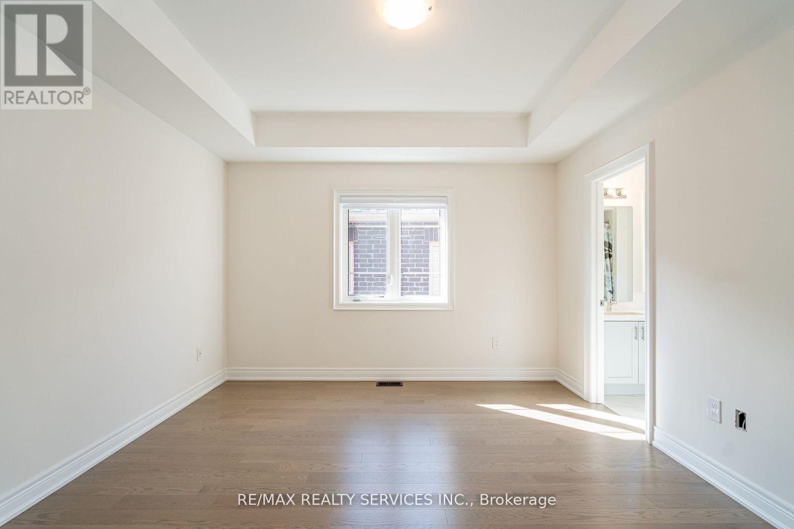 52 Plank Road, Bradford West Gwillimbury, Ontario  L3Z 4N3 - Photo 31 - N12544778