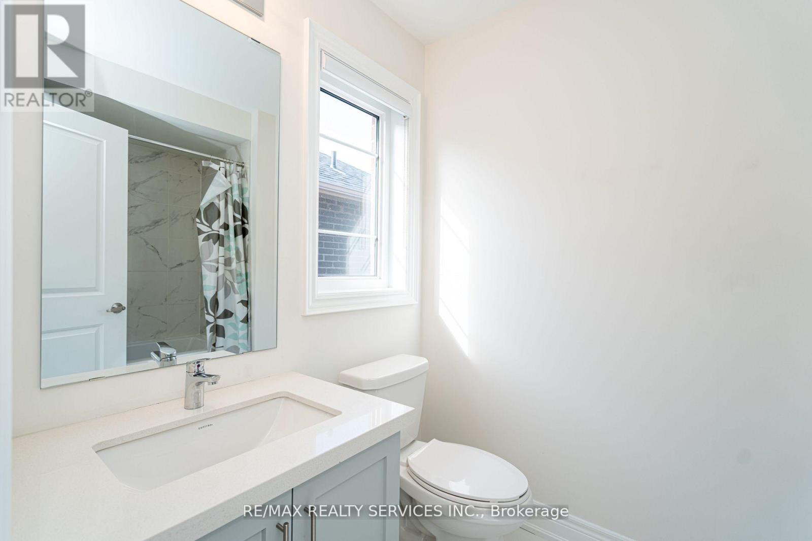 52 Plank Road, Bradford West Gwillimbury, Ontario  L3Z 4N3 - Photo 32 - N12544778