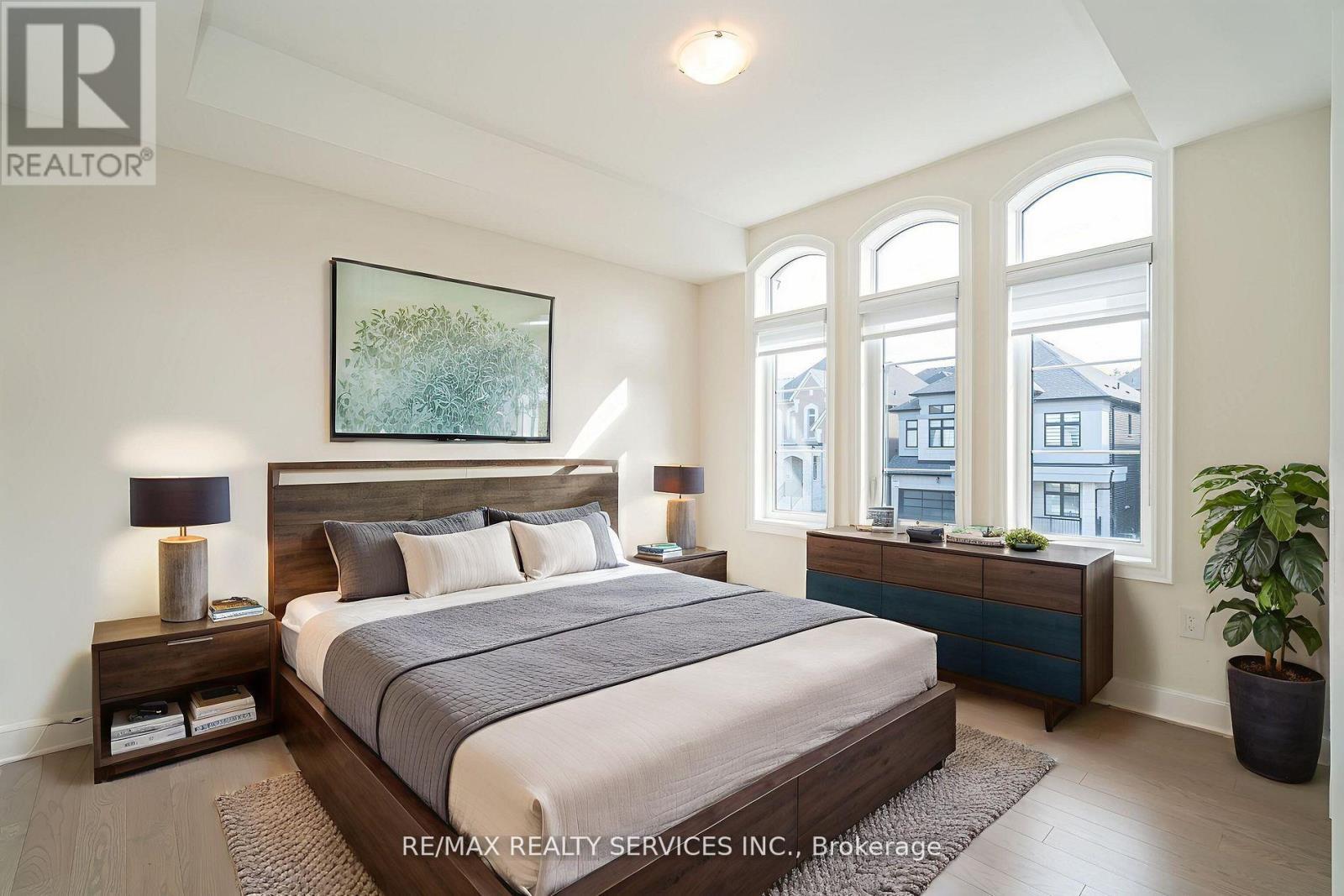 52 Plank Road, Bradford West Gwillimbury, Ontario  L3Z 4N3 - Photo 34 - N12544778