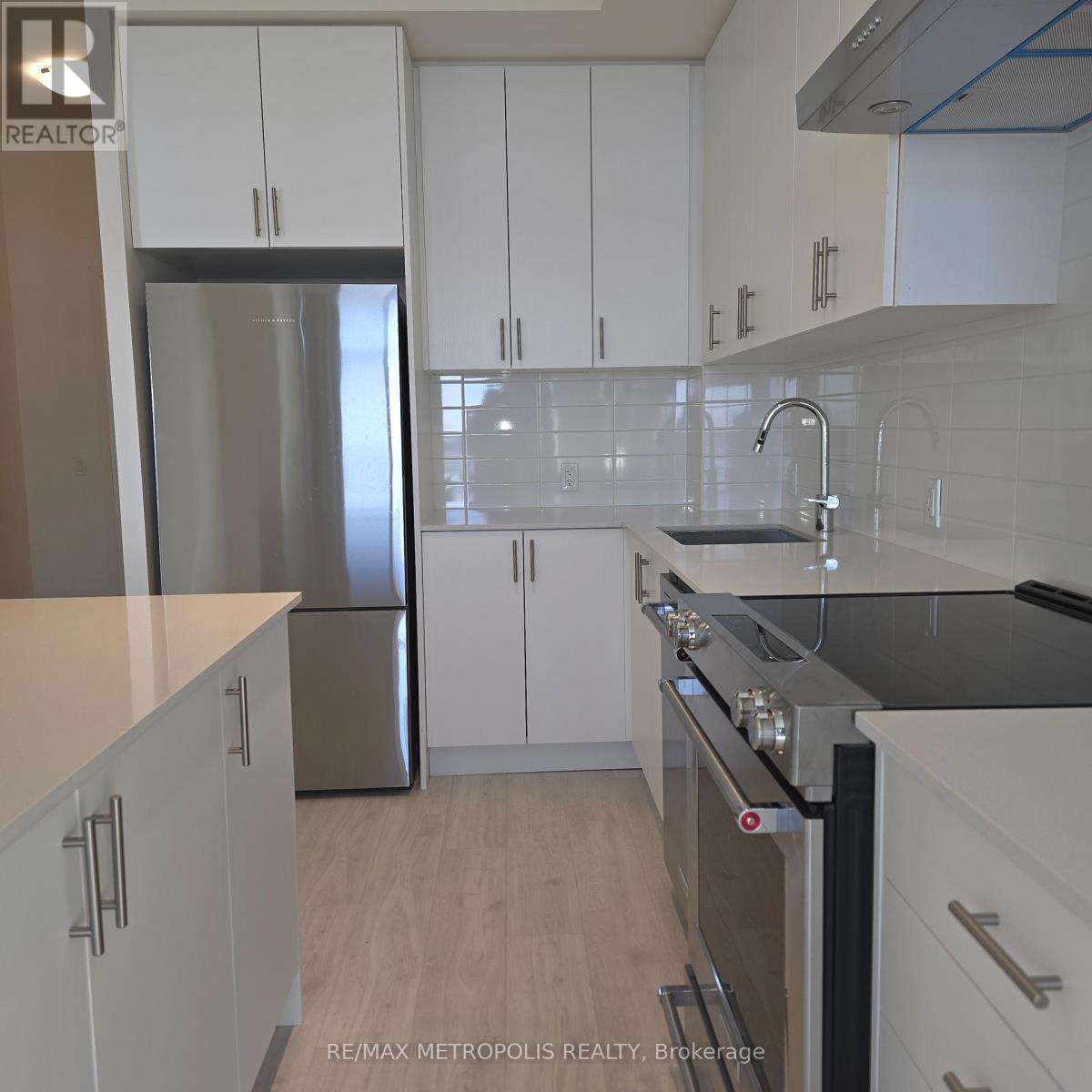 508 - 8960 Jane Street, Vaughan, Ontario  L4K 0N9 - Photo 6 - N12544784