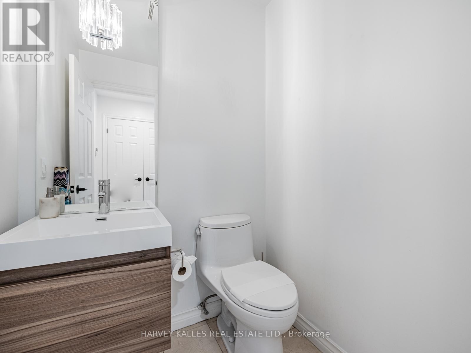 71 Green Acres Road, Vaughan, Ontario  L4J 4S2 - Photo 19 - N12544814