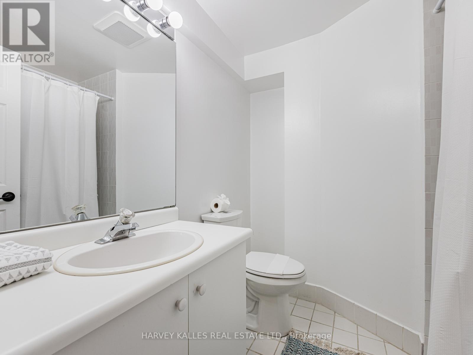 71 Green Acres Road, Vaughan, Ontario  L4J 4S2 - Photo 35 - N12544814