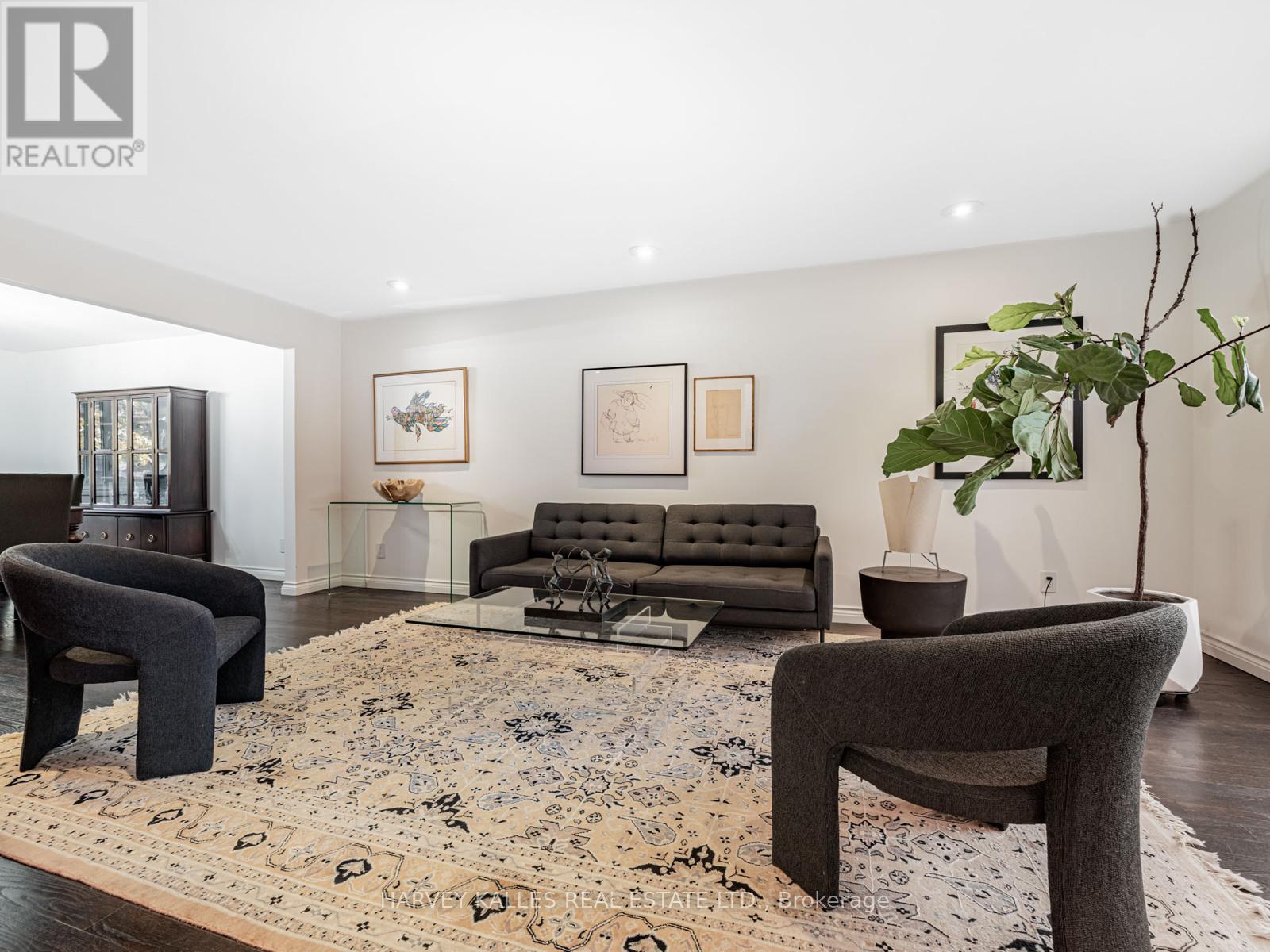 71 Green Acres Road, Vaughan, Ontario  L4J 4S2 - Photo 5 - N12544814