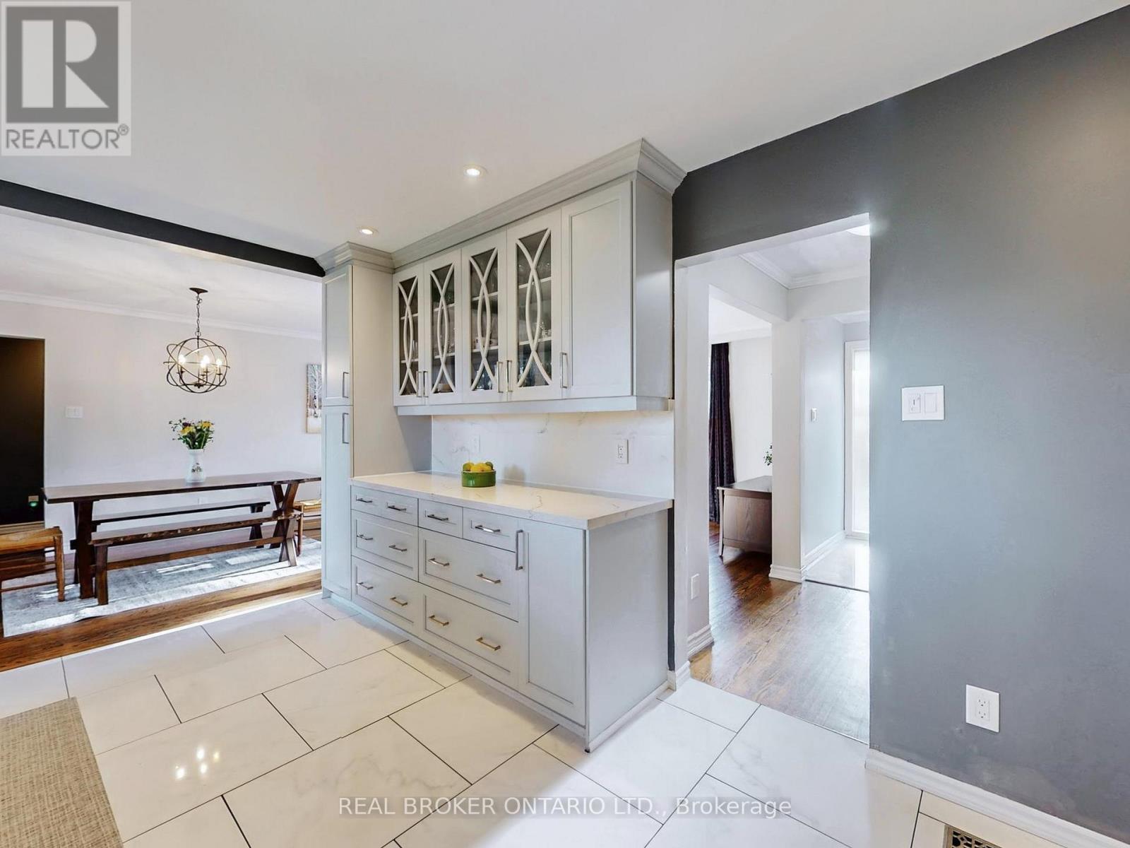 15 Jasmine Crescent, Whitchurch-Stouffville, Ontario  L4A 7X4 - Photo 16 - N12544868