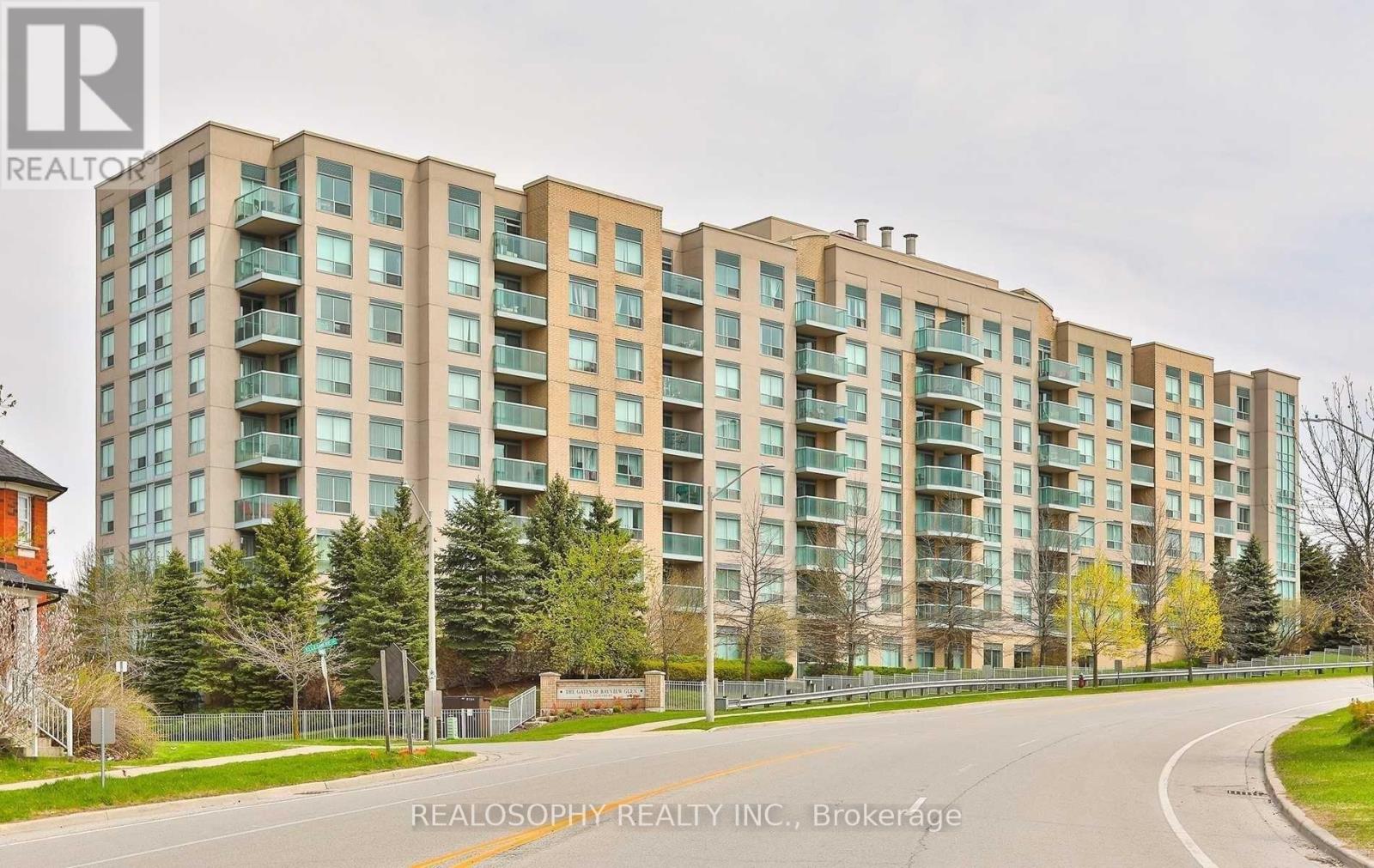 520 - 3 ELLESMERE STREET, Richmond Hill, Ontario