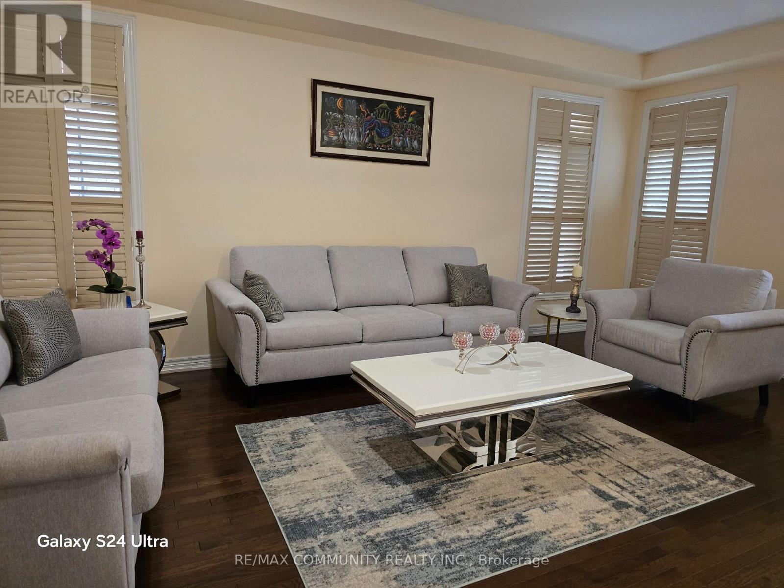 Main Floor - 74 Hammersly Boulevard E, Markham, Ontario L6E 0L1 - Photo 11 - N12544916