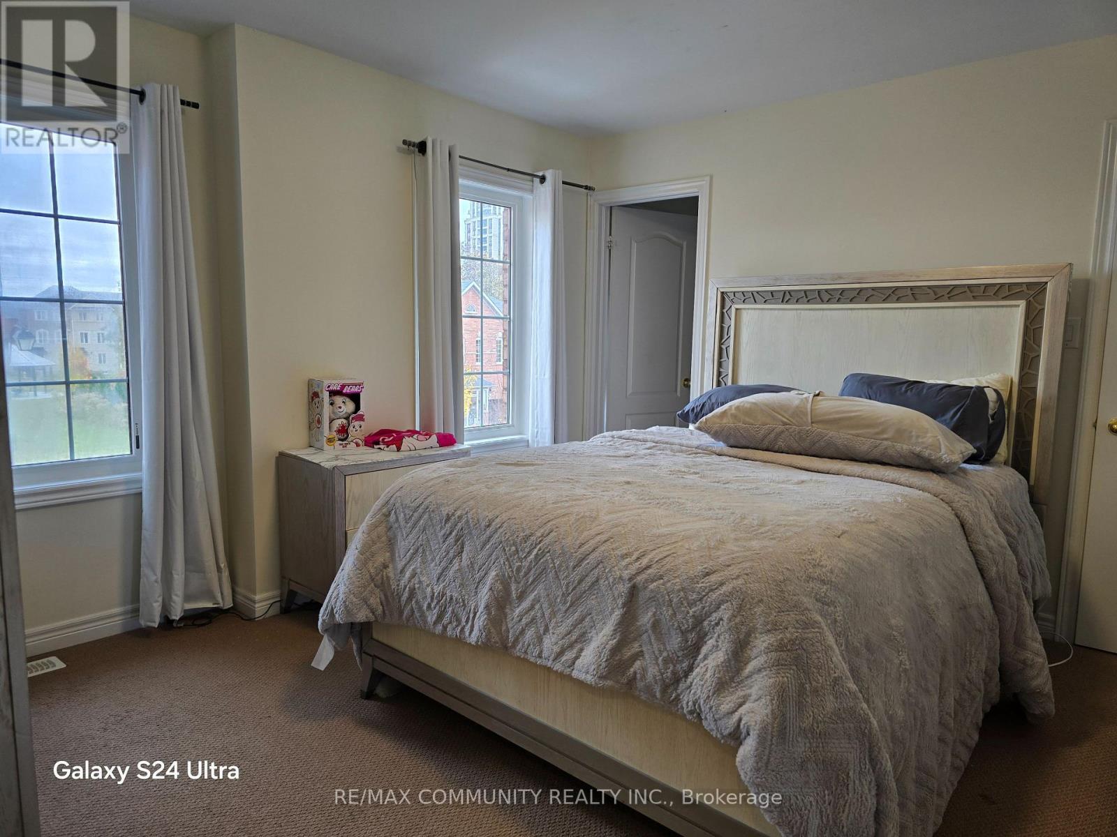 Main Floor - 74 Hammersly Boulevard E, Markham, Ontario L6E 0L1 - Photo 8 - N12544916