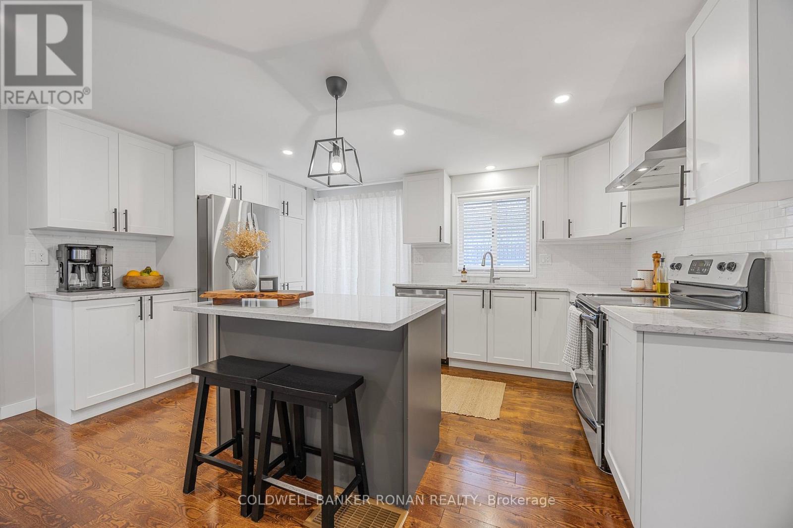 39 Ferguson Drive, Barrie, Ontario  L4N 7B5 - Photo 8 - S12544726