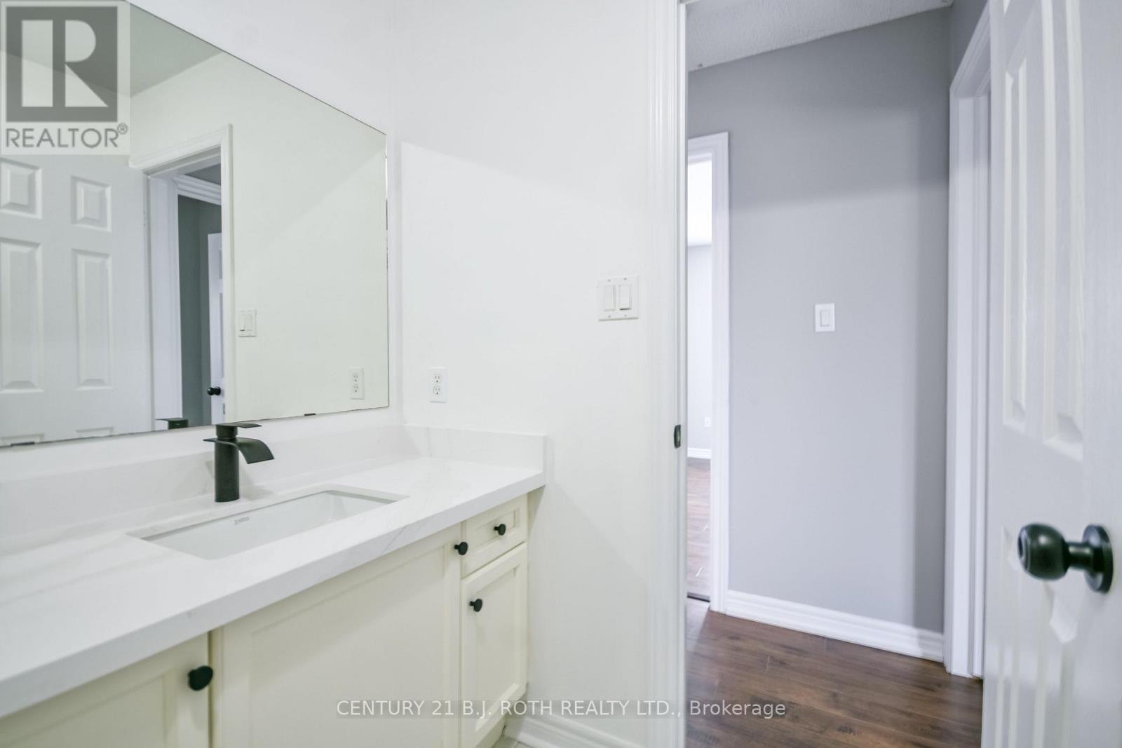 113 Livia Herman Way, Barrie, Ontario  L4M 7K5 - Photo 32 - S12544754