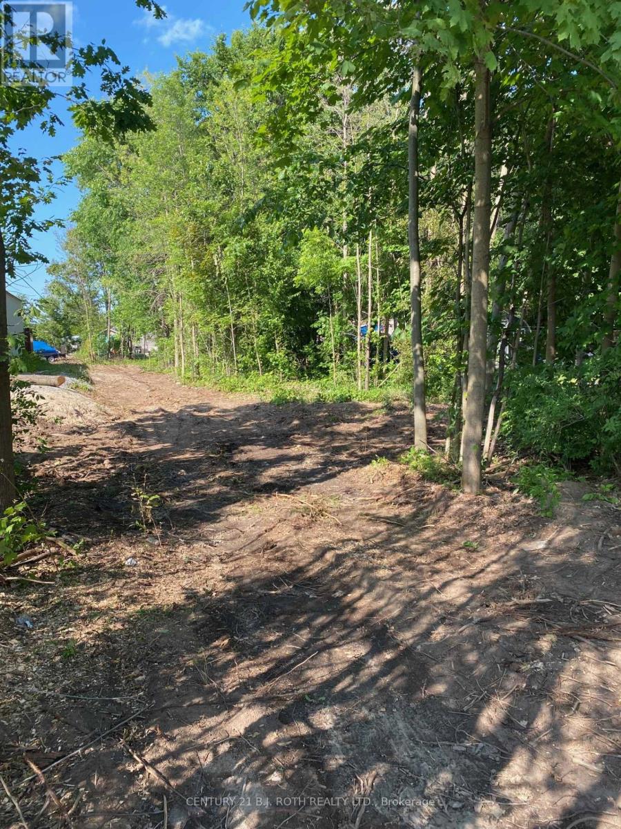 3365 Armand Avenue, Severn, Ontario  L0K 2B0 - Photo 2 - S12544768