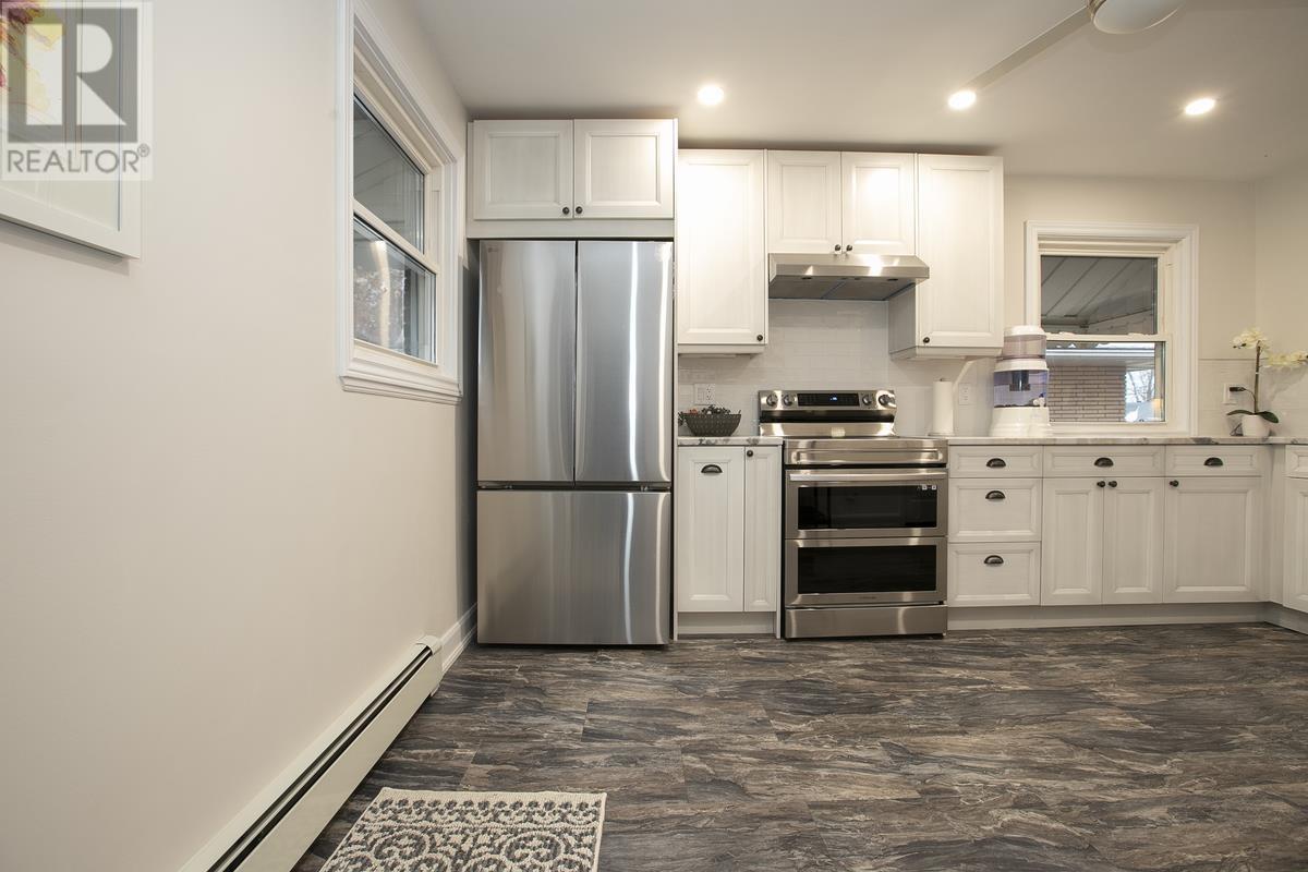 108 Hugill St, Sault Ste. Marie, Ontario  P6A 4E5 - Photo 23 - SM253259