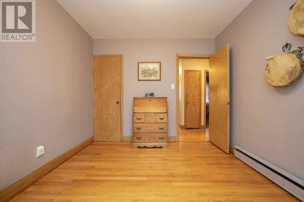 108 Hugill St, Sault Ste. Marie, Ontario  P6A 4E5 - Photo 27 - SM253259