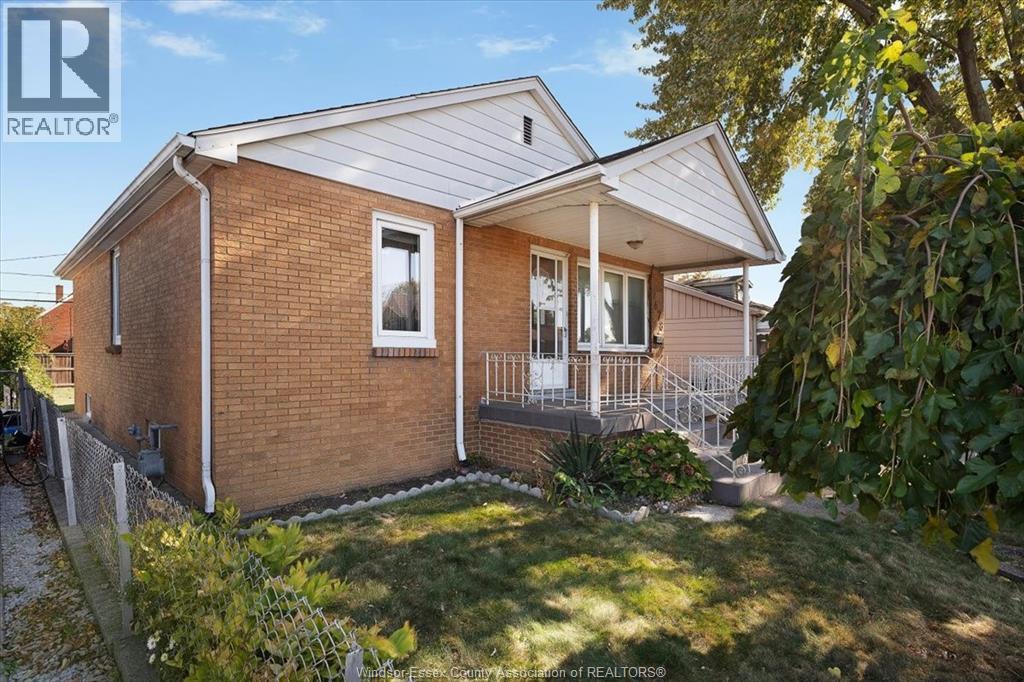 2478 Meighen Road, Windsor, Ontario  N8W 4C1 - Photo 4 - 25028832