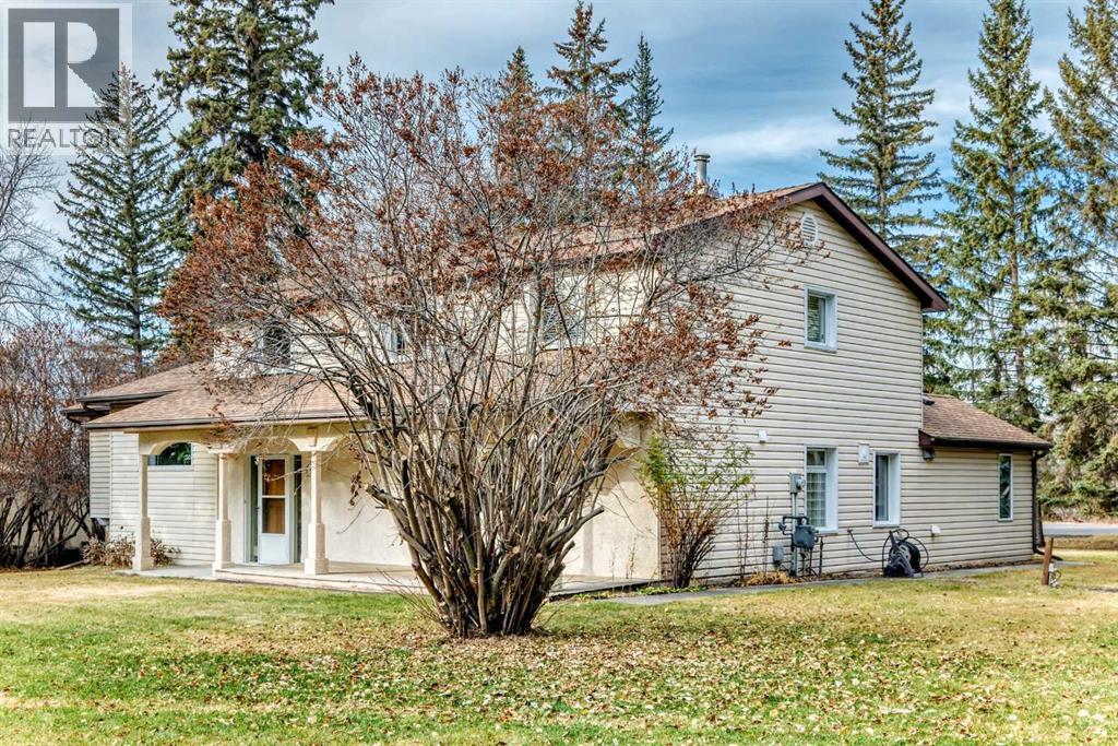 17 College Park Place, Red Deer, Alberta  T4P 0M7 - Photo 6 - A2268092