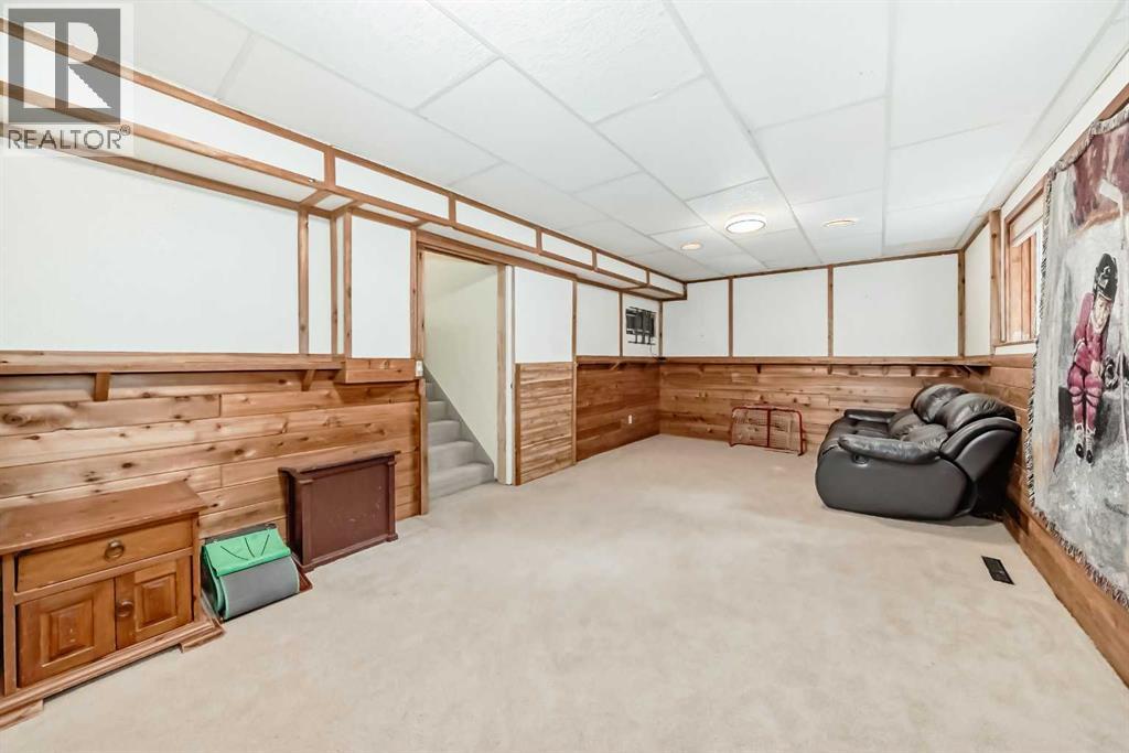 17 College Park Place, Red Deer, Alberta  T4P 0M7 - Photo 35 - A2268092