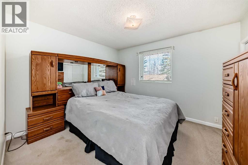 17 College Park Place, Red Deer, Alberta  T4P 0M7 - Photo 29 - A2268092