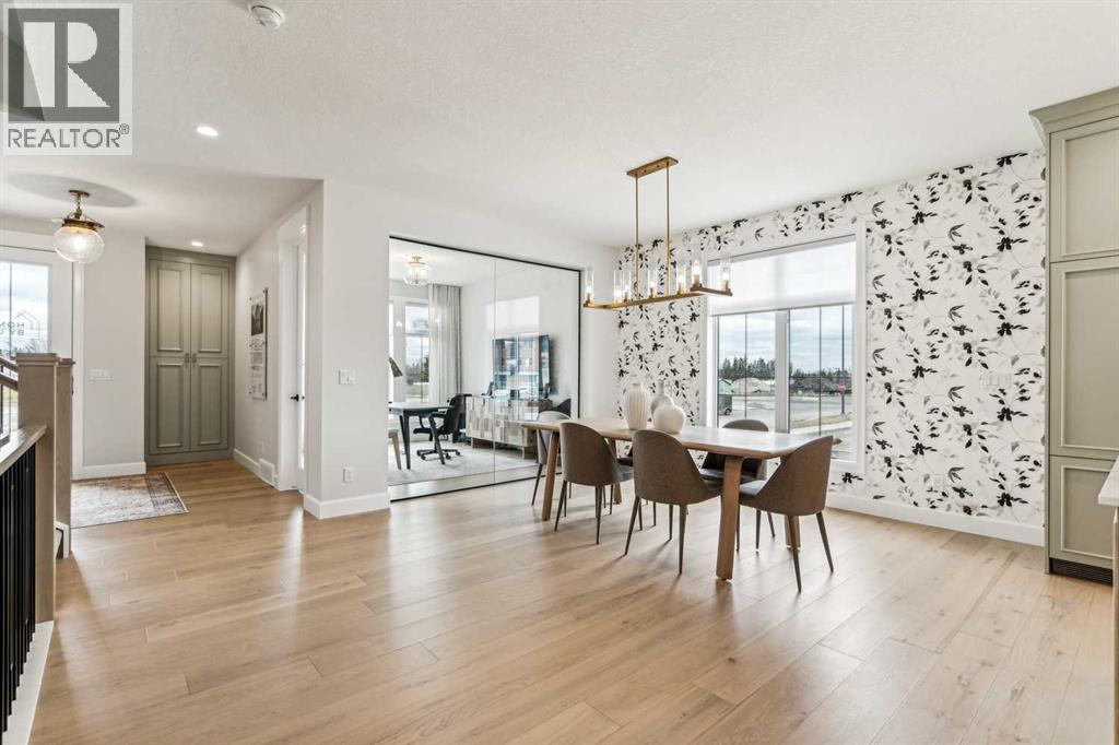 211 Calais Drive Sw, Calgary, Alberta  T3E 8H4 - Photo 6 - A2258376