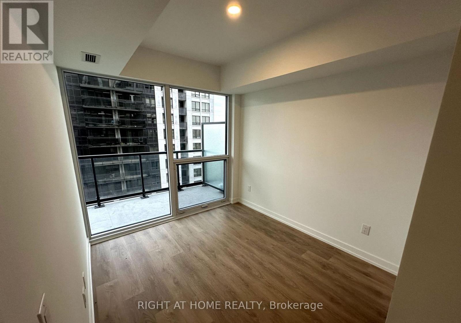 910 - 1100 Sheppard Avenue W, Toronto, Ontario  M3K 0E4 - Photo 10 - W12544812