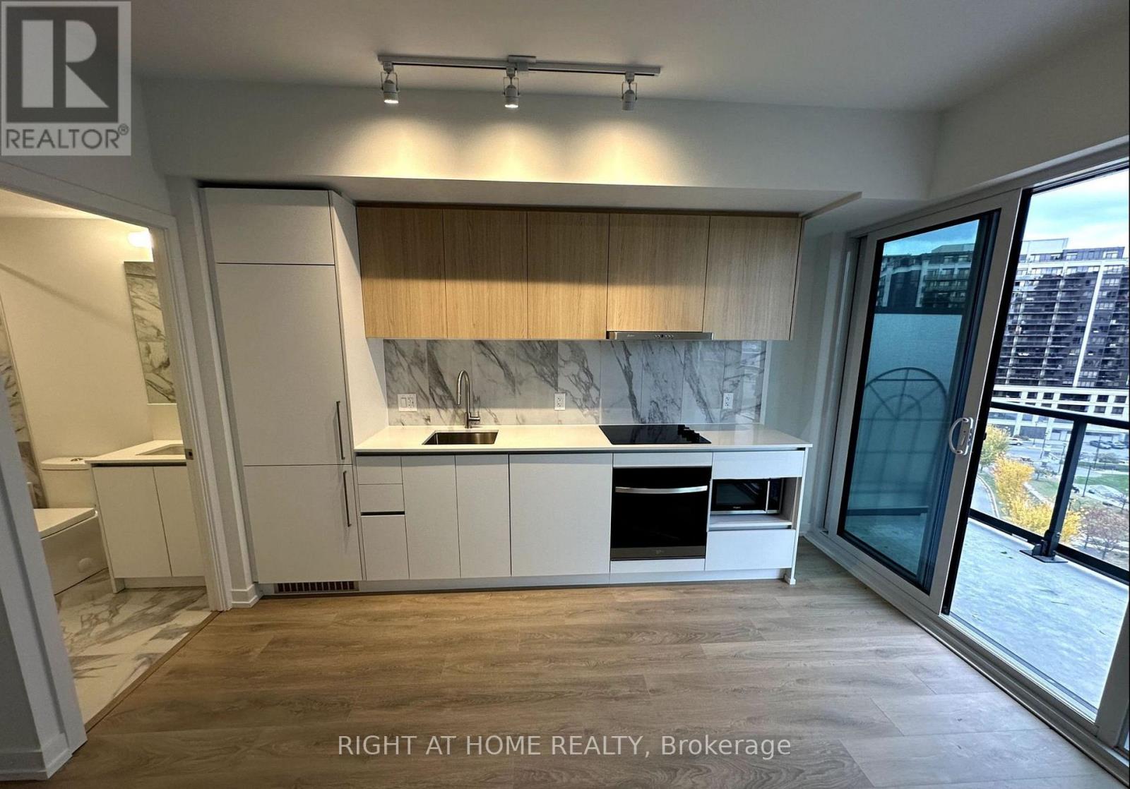 910 - 1100 Sheppard Avenue W, Toronto, Ontario  M3K 0E4 - Photo 6 - W12544812