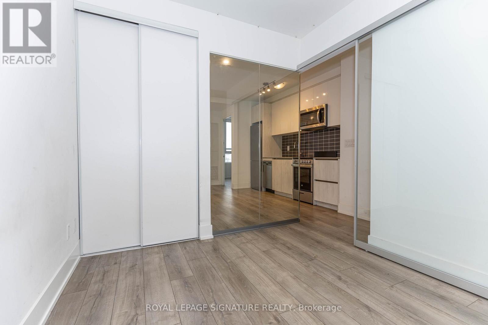 708 - 3100 Keele Street, Toronto, Ontario  M3M 0E1 - Photo 13 - W12544824