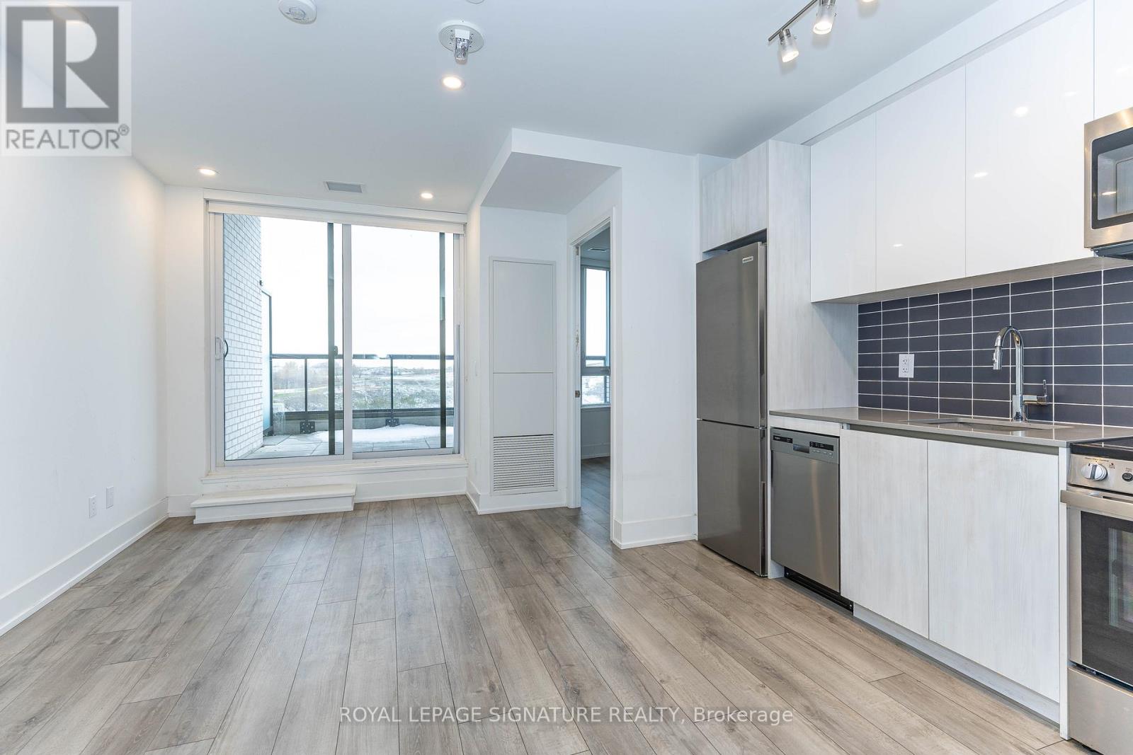 708 - 3100 Keele Street, Toronto, Ontario  M3M 0E1 - Photo 15 - W12544824