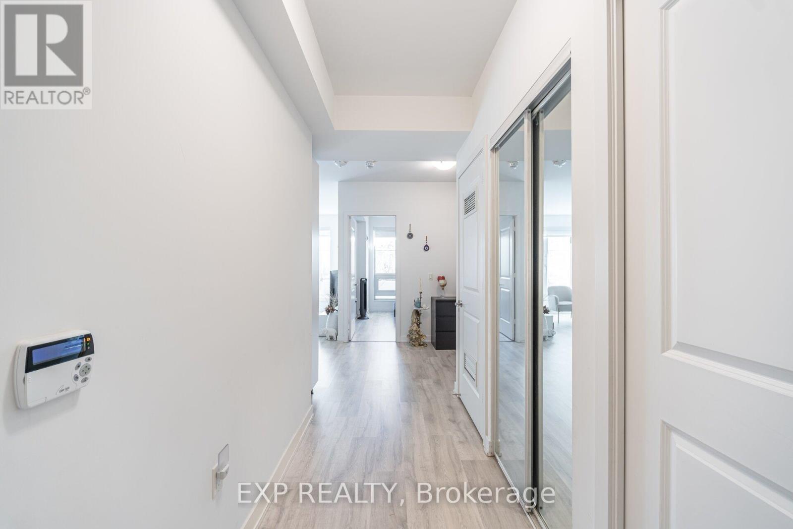 504b - 4655 Metcalfe Avenue, Mississauga, Ontario  L5M 0Z7 - Photo 9 - W12544830