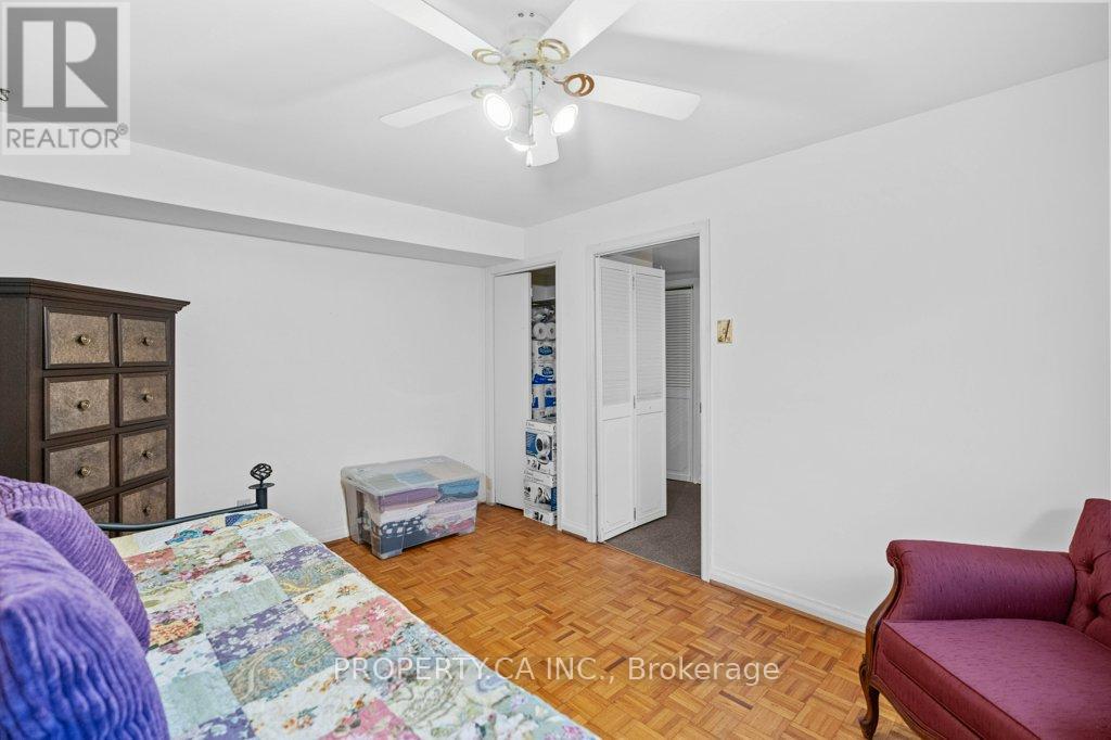 4367 Kerry Drive, Burlington, Ontario  L7L 1W2 - Photo 21 - W12544870