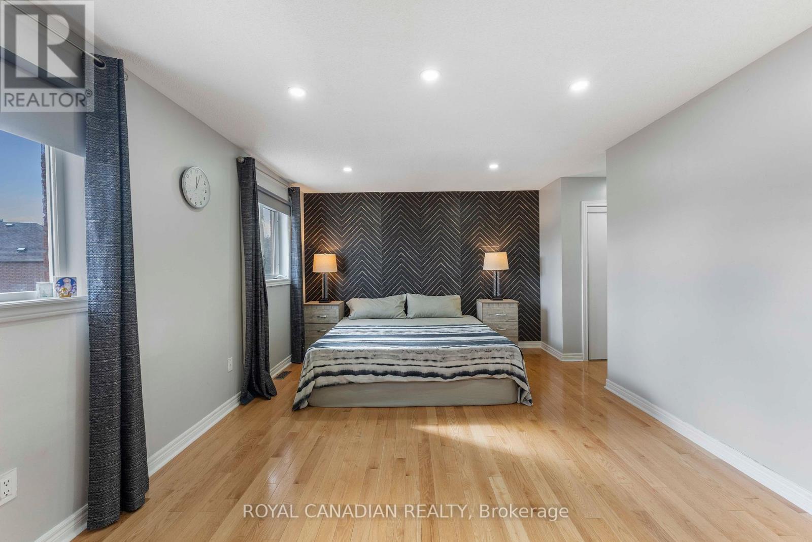 88 Olde Town Road, Brampton, Ontario  L6X 4X9 - Photo 19 - W12544874