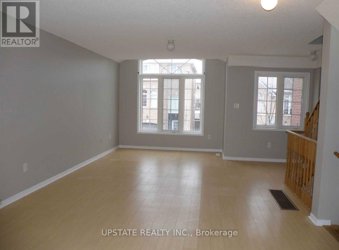 36 Oban Road, Brampton, Ontario  L6Y 5S3 - Photo 9 - W12544938