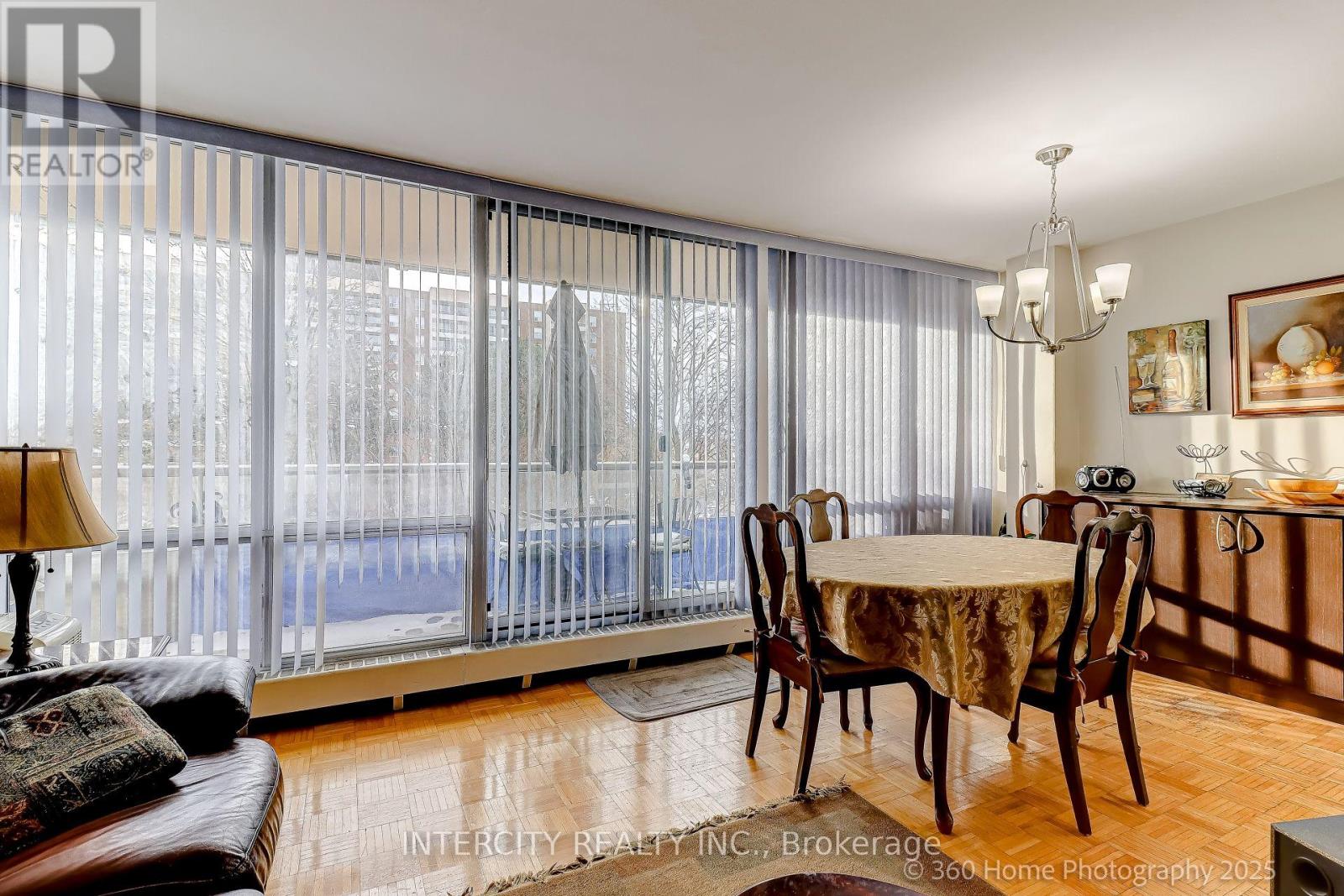 314 - 24 Four Winds Drive, Toronto, Ontario  M3J 1K8 - Photo 6 - W12544972