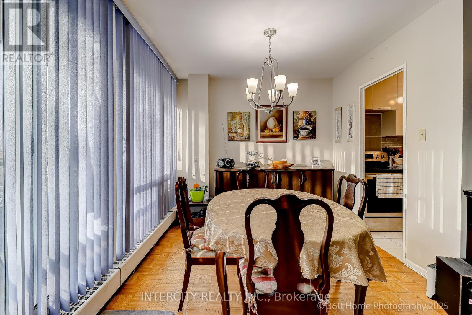 314 - 24 Four Winds Drive, Toronto, Ontario  M3J 1K8 - Photo 7 - W12544972