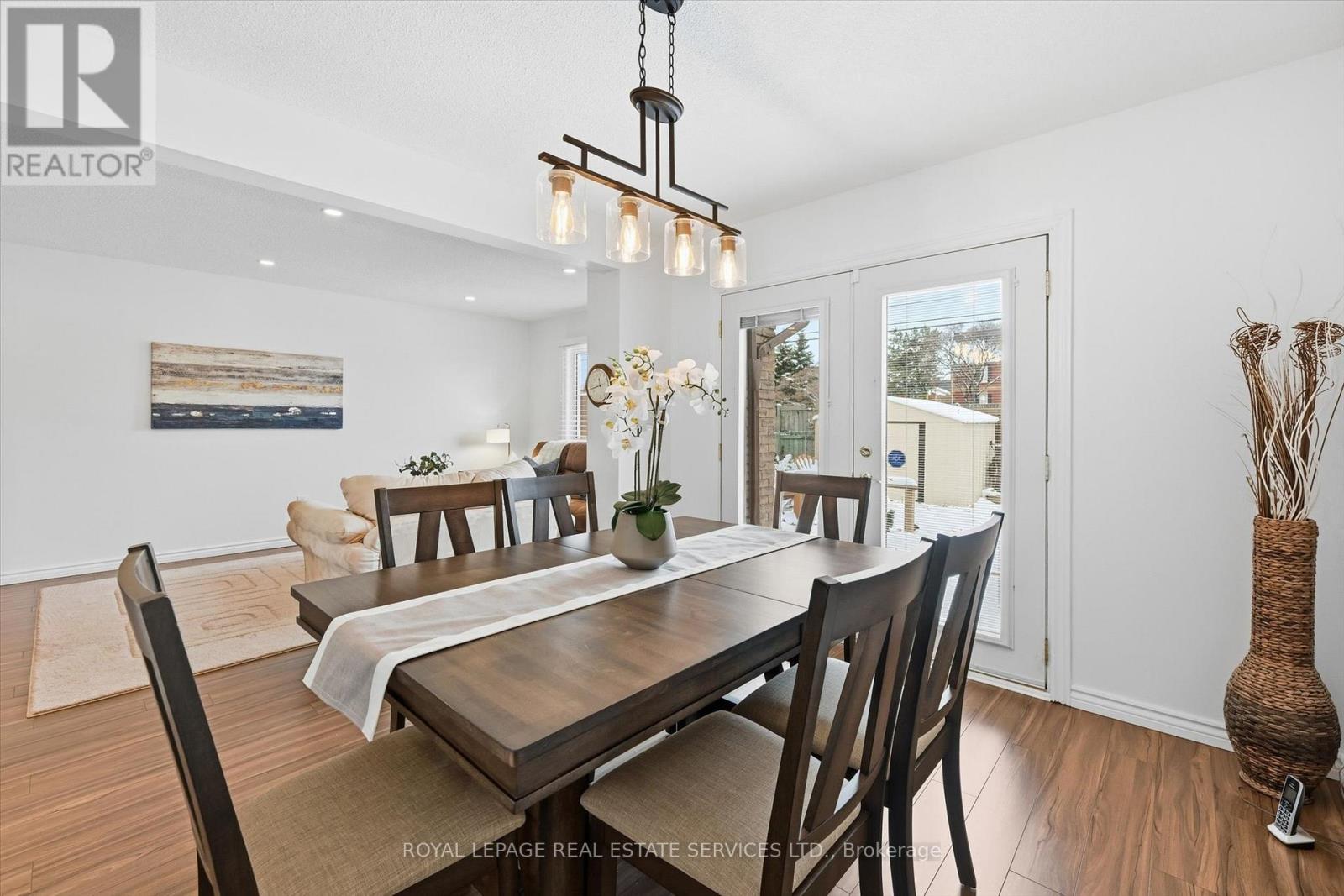 26 - 1580 Lancaster Drive, Oakville, Ontario  L6H 2Z5 - Photo 15 - W12544984