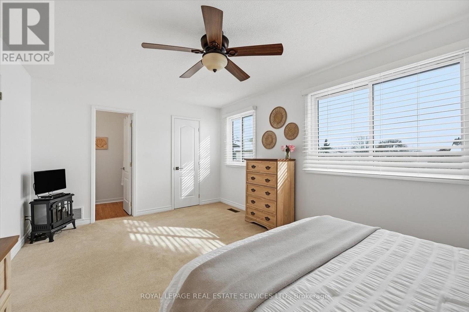 26 - 1580 Lancaster Drive, Oakville, Ontario  L6H 2Z5 - Photo 29 - W12544984